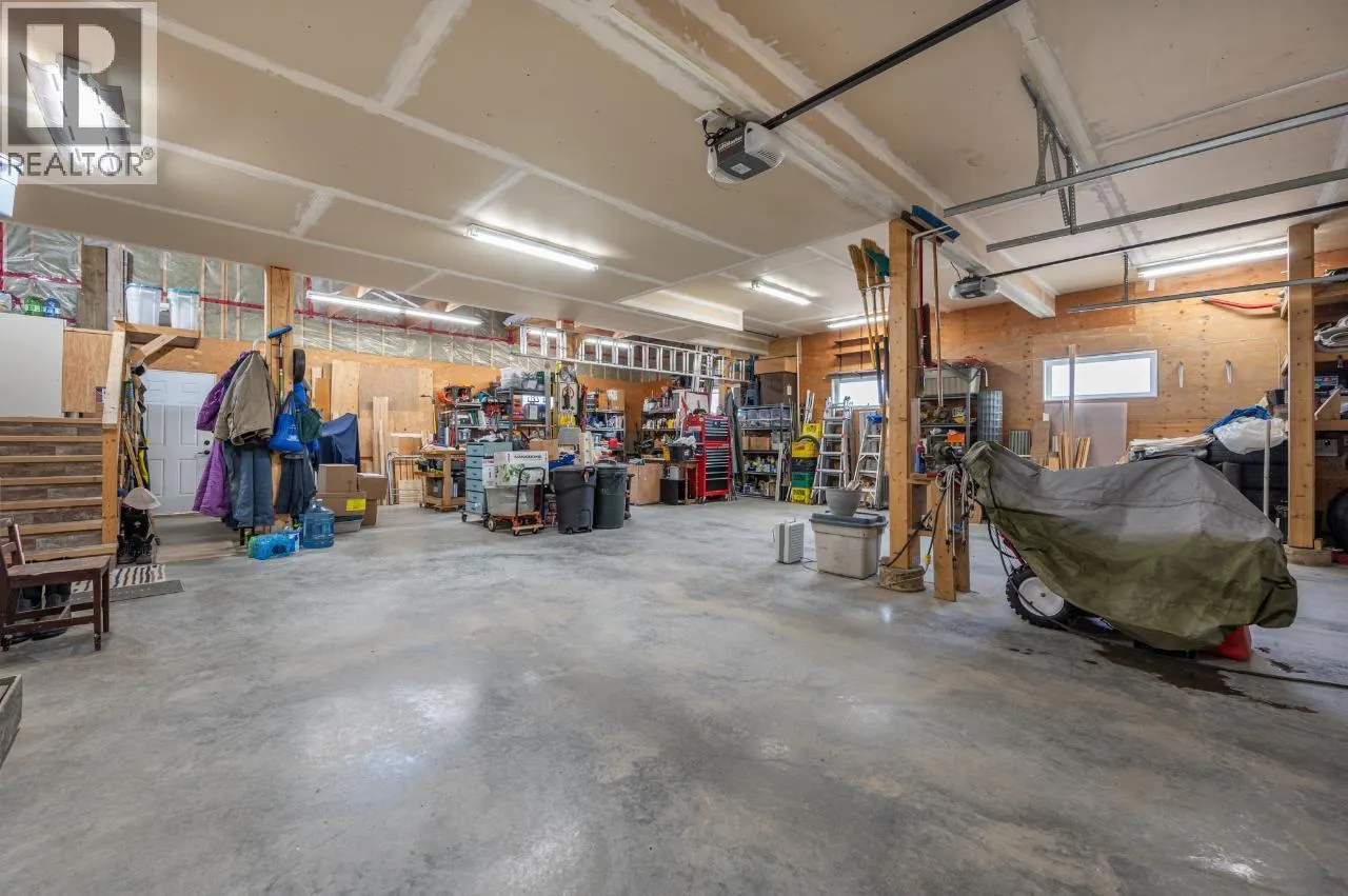 661 LAGOON COURT Road