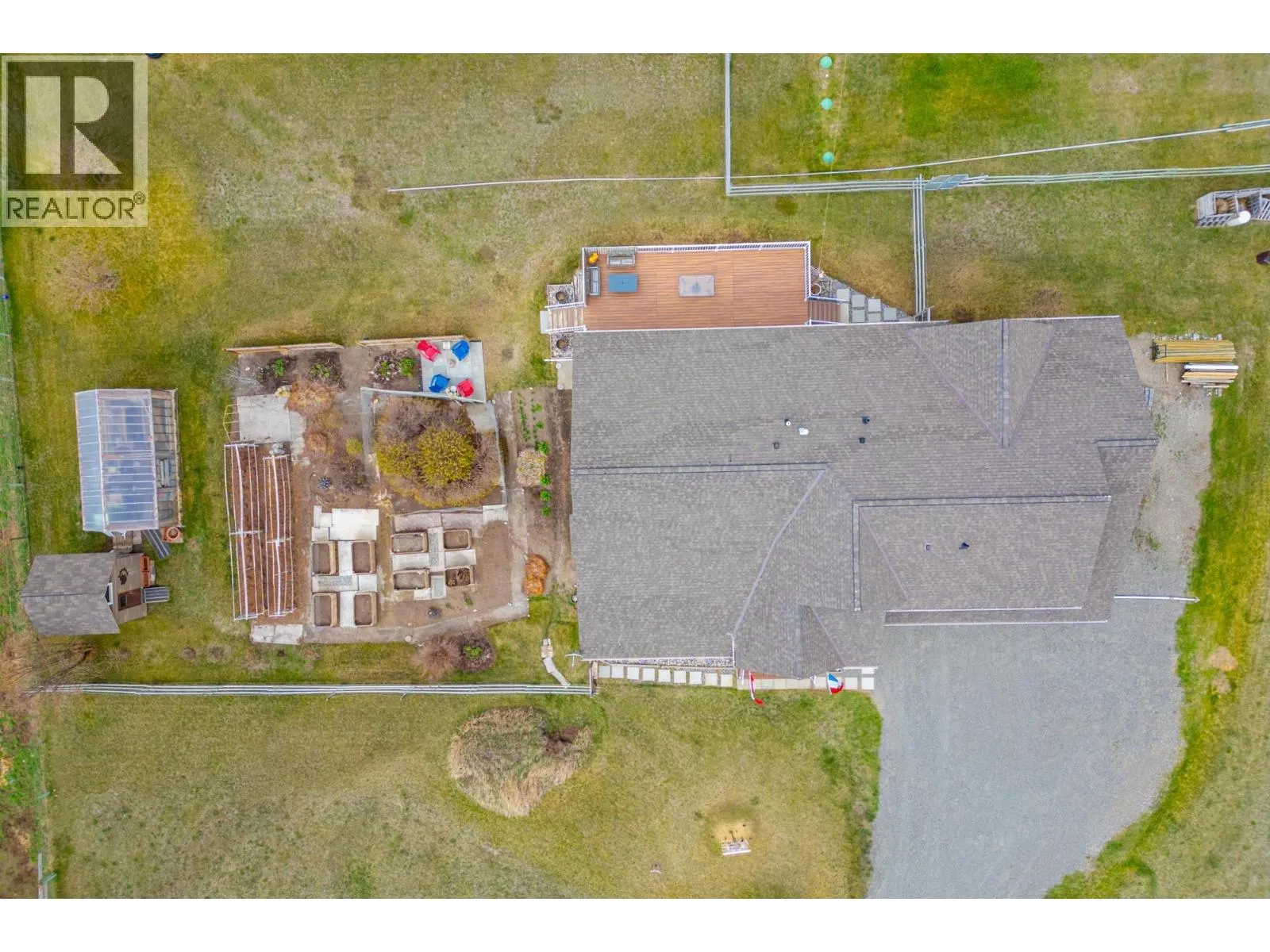 661 LAGOON COURT Road