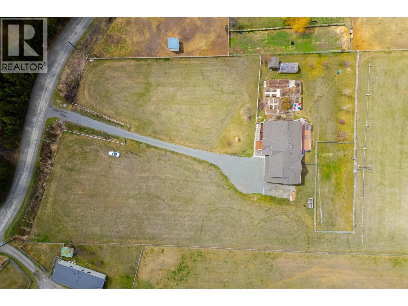 661 LAGOON COURT Road