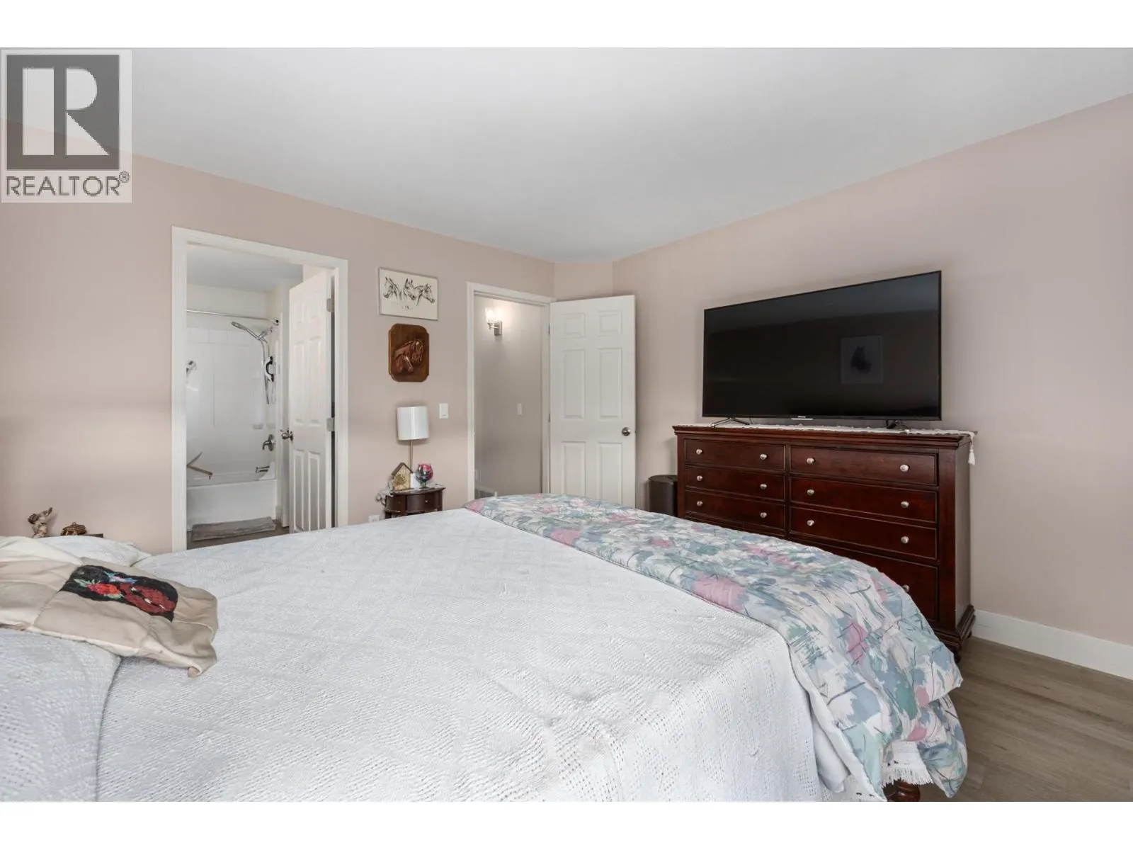 807 RAILWAY Avenue Unit# 10