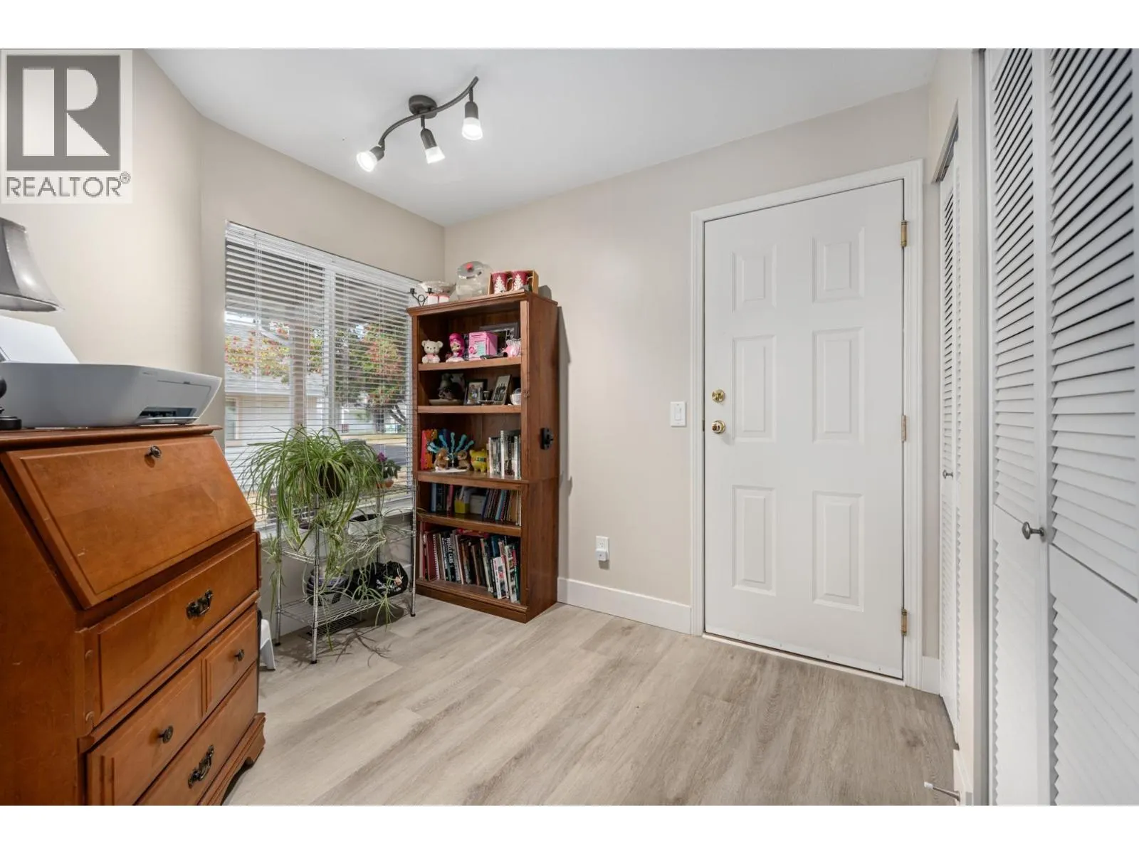 807 RAILWAY Avenue Unit# 10