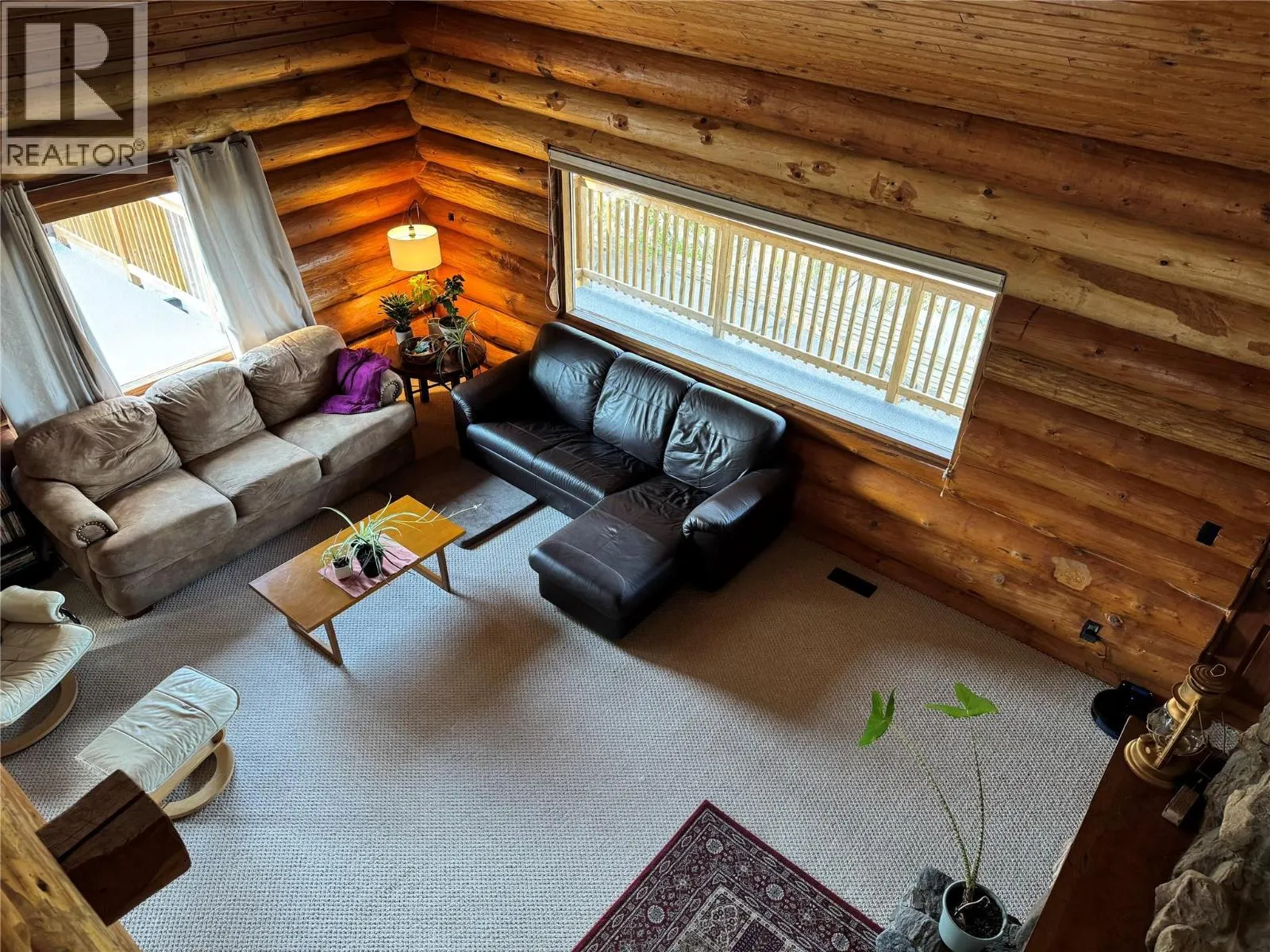 1135 CLEARVIEW Drive