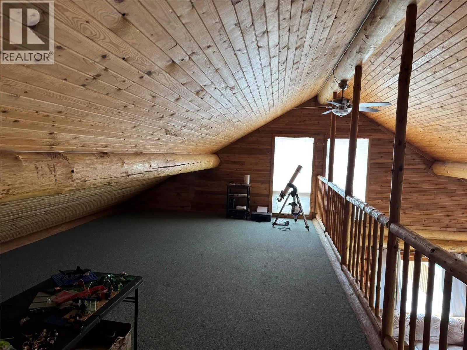 1135 CLEARVIEW Drive