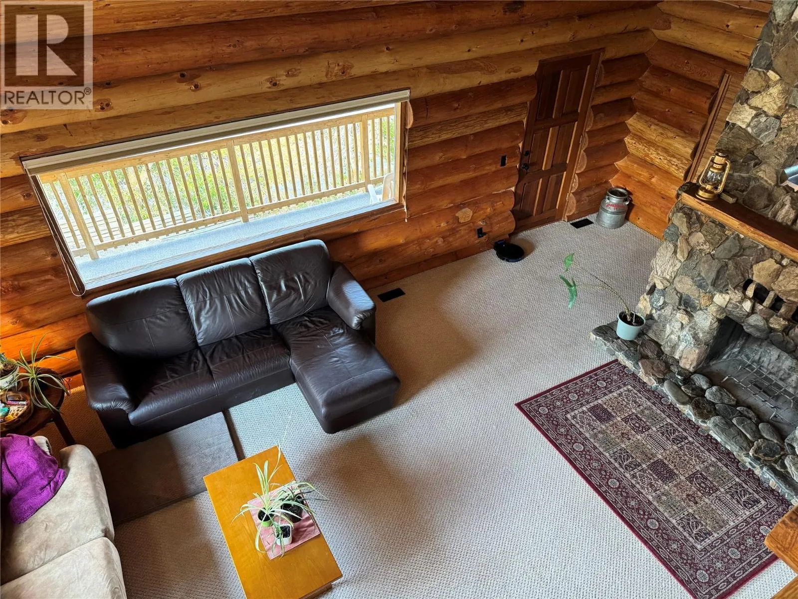 1135 CLEARVIEW Drive