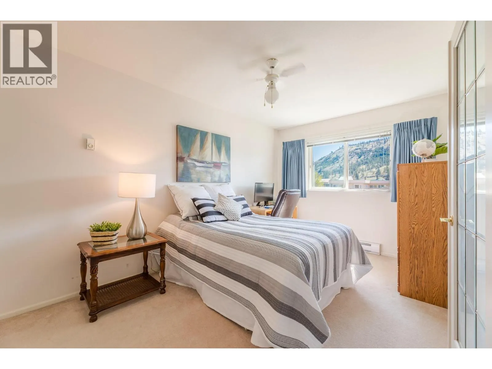 8905 Pineo Court Unit# 305