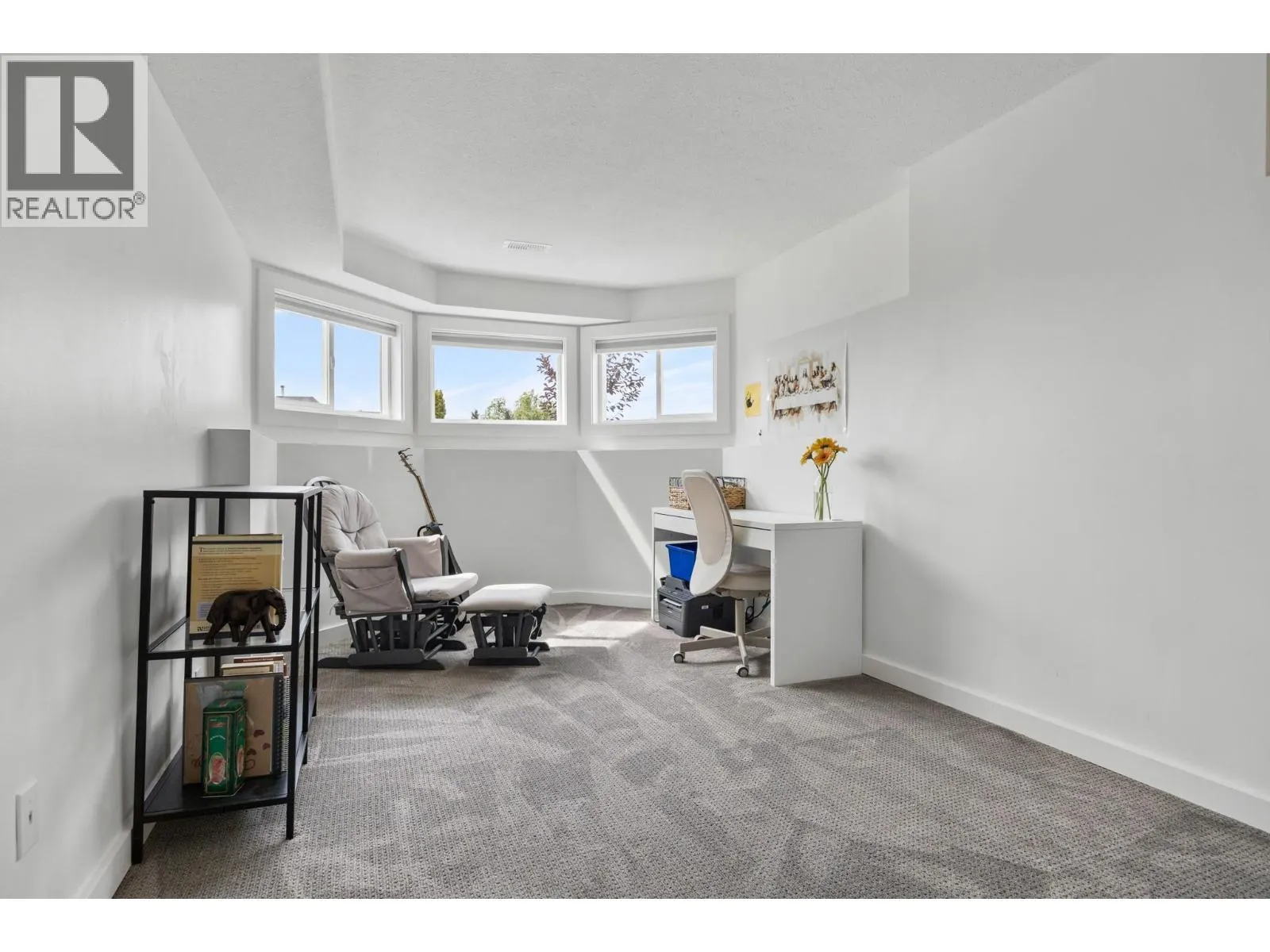 6749 Foothills Drive