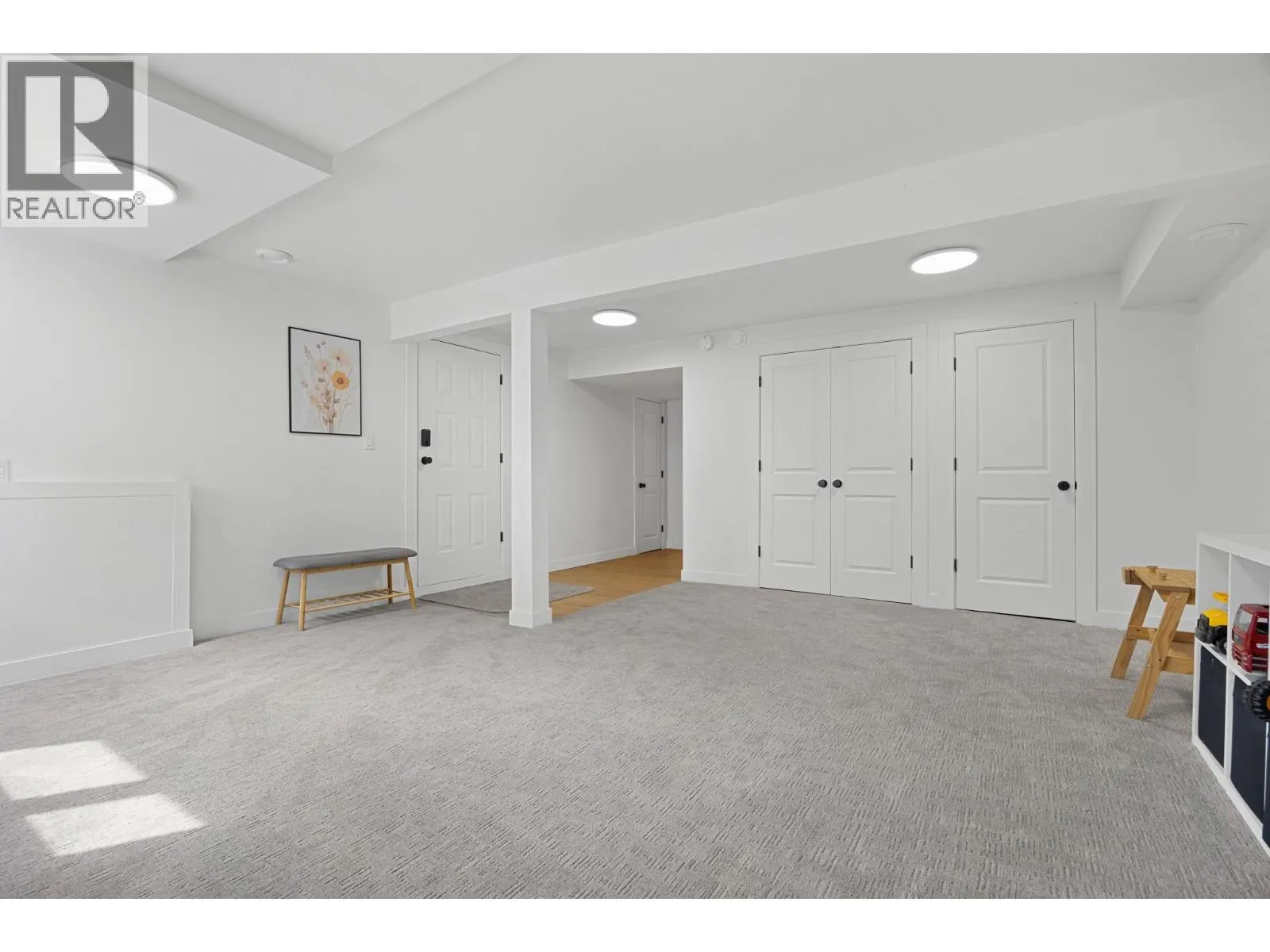 6749 Foothills Drive