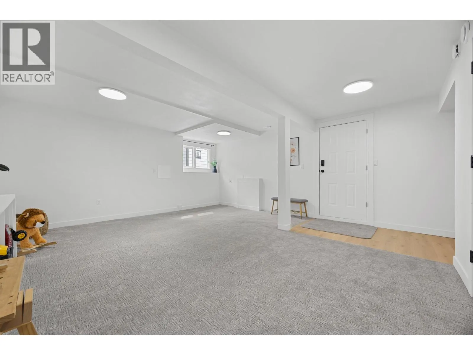6749 Foothills Drive