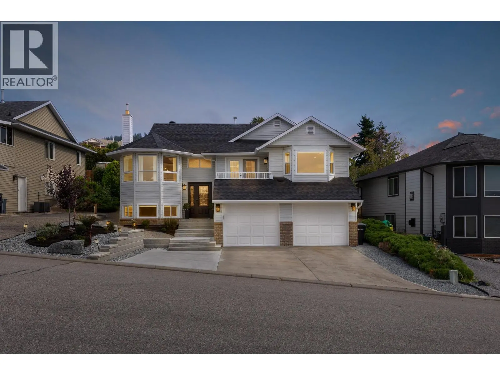 6749 Foothills Drive
