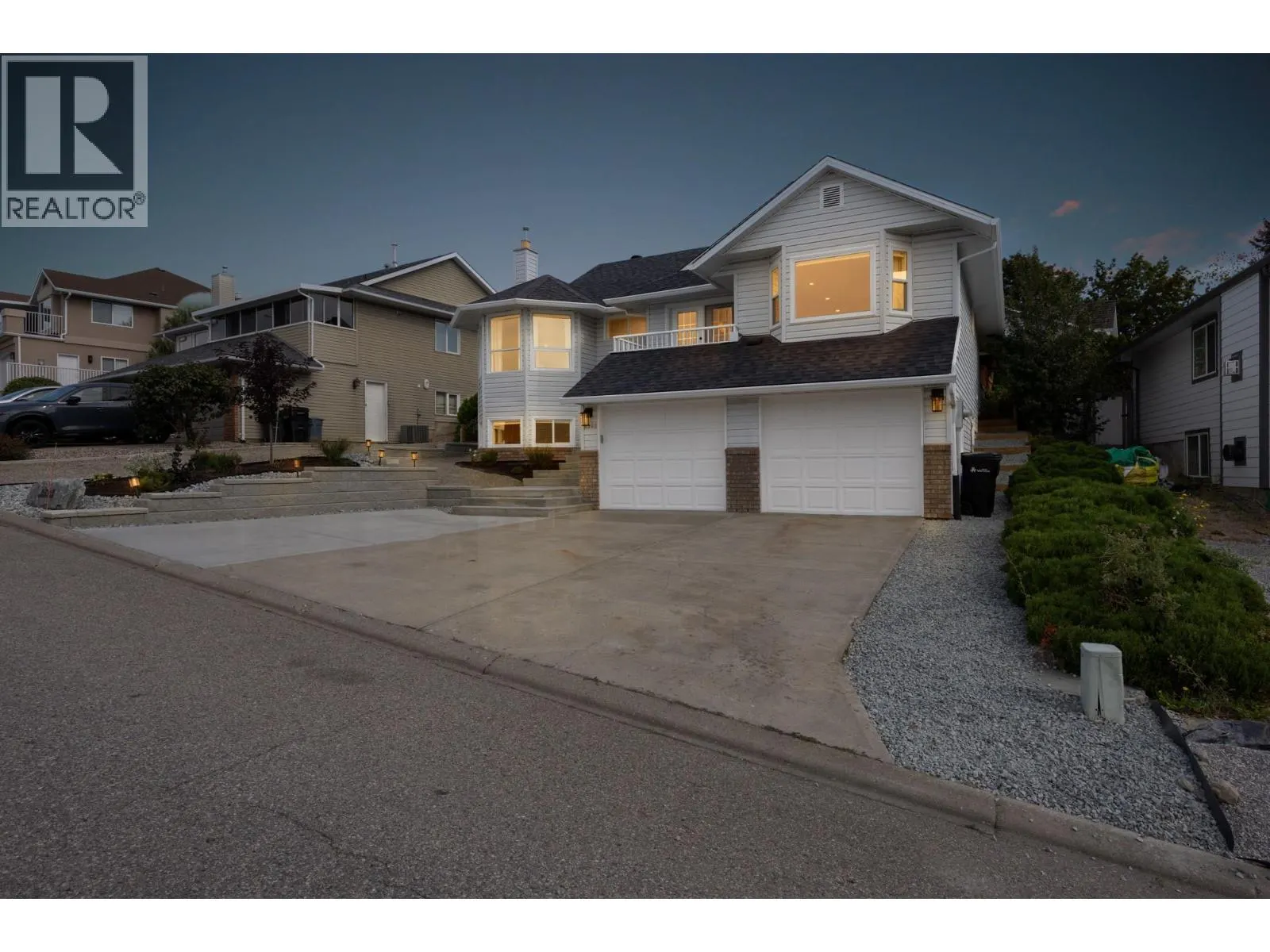 6749 Foothills Drive