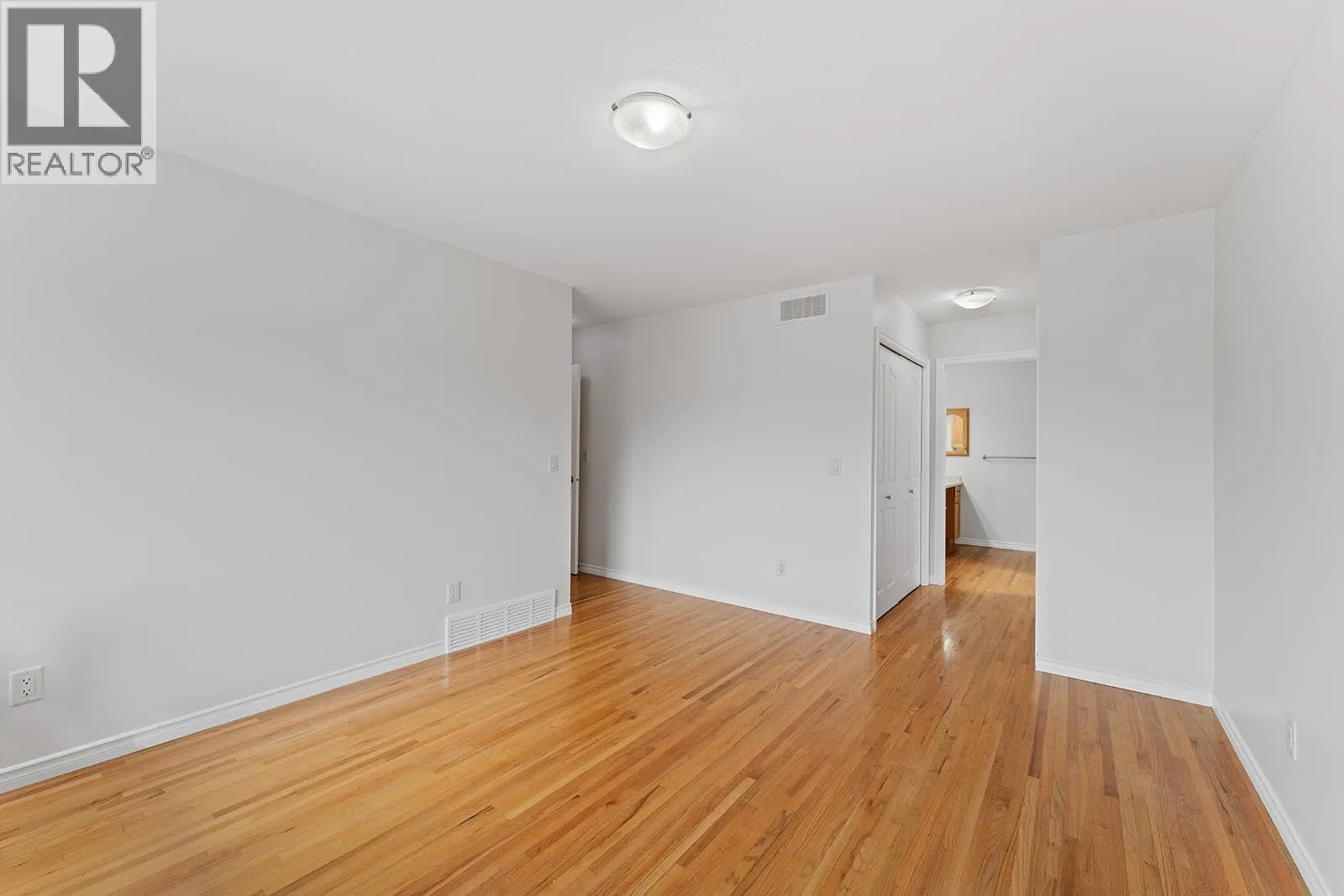 2365 Stillingfleet Road Unit# 357