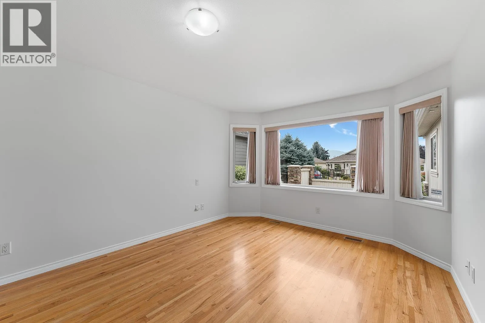 2365 Stillingfleet Road Unit# 357