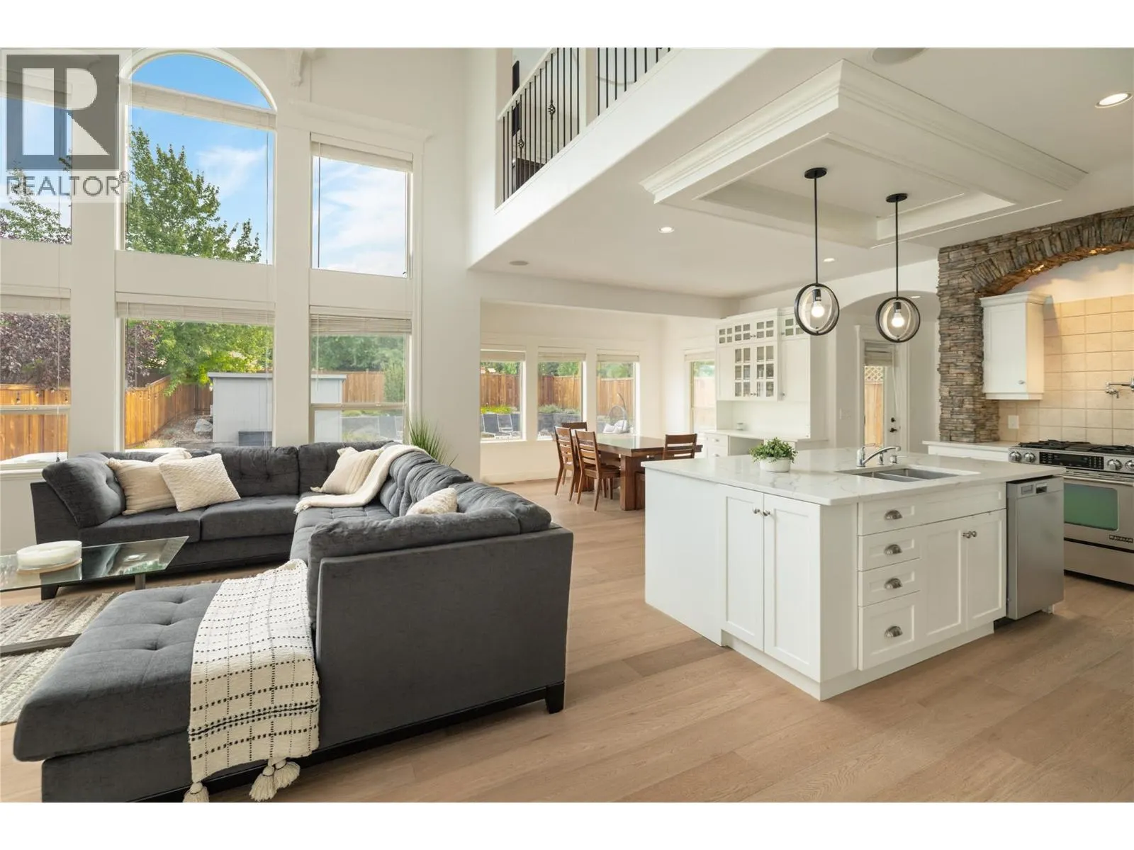 353 Quilchena Drive