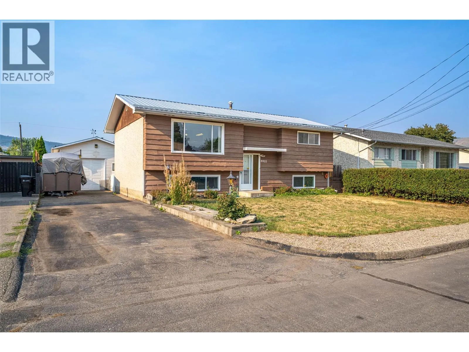4402 16 Avenue Lot# 7