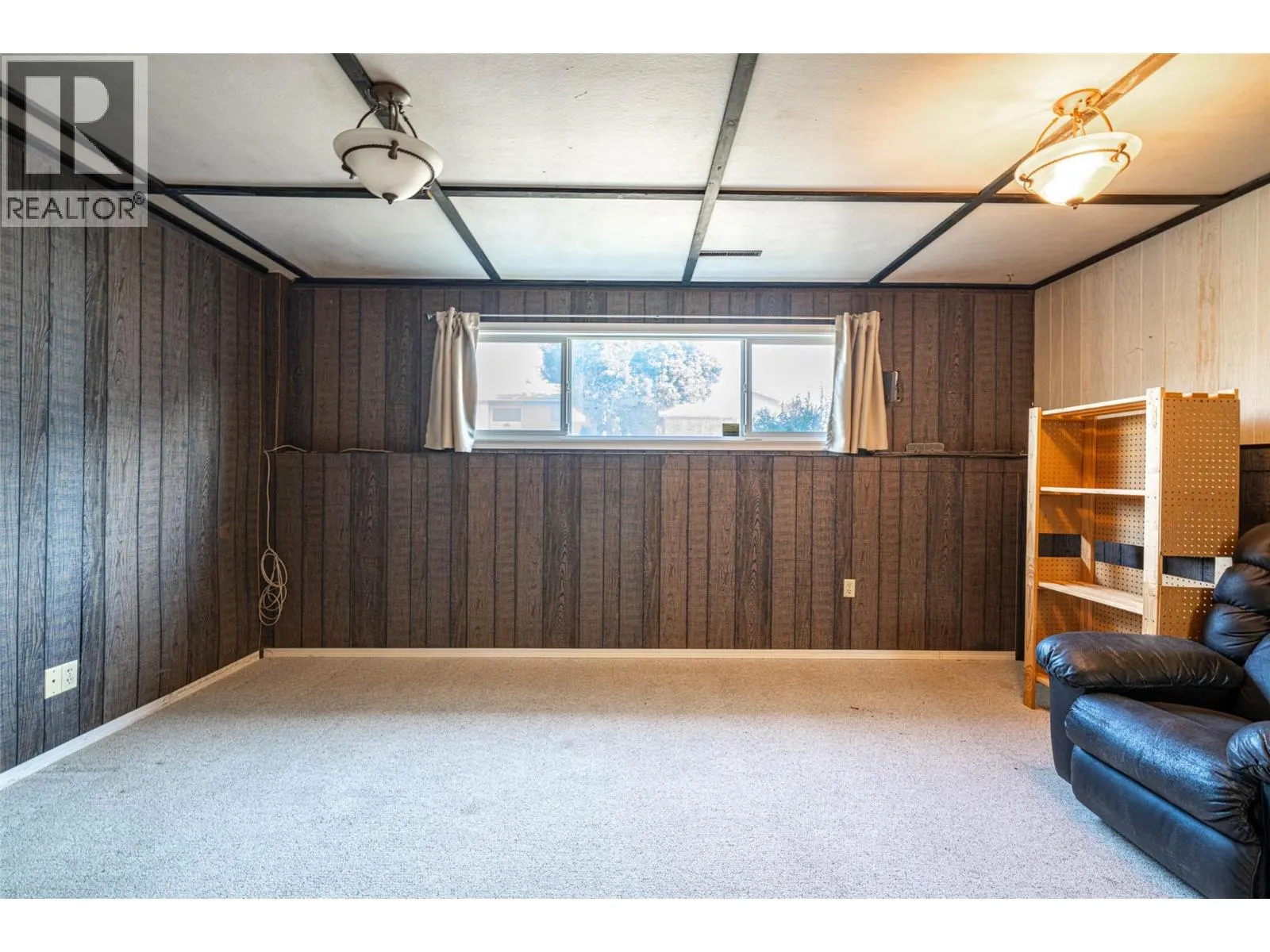 4402 16 Avenue Lot# 7