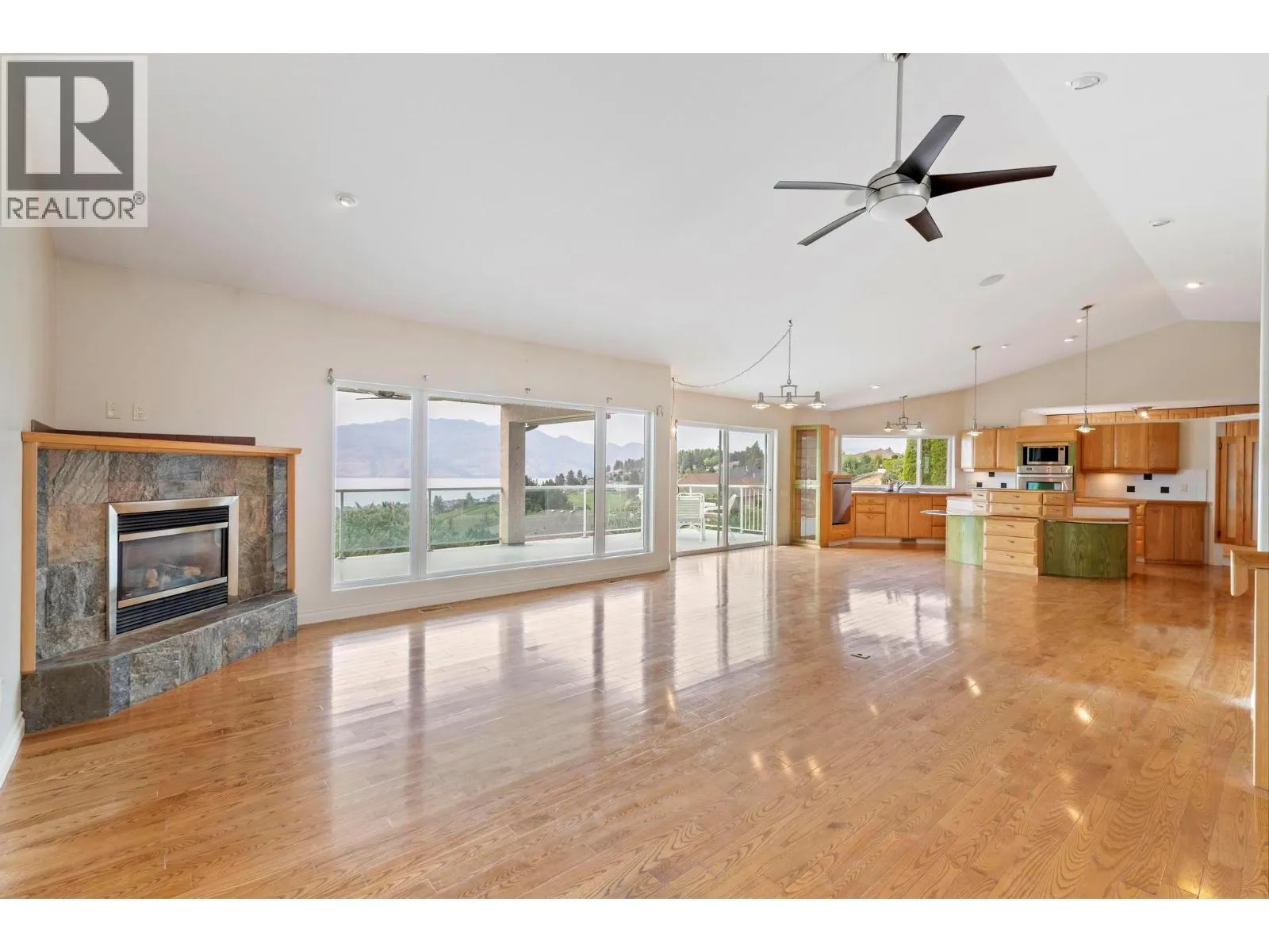 1569 Gregory Road