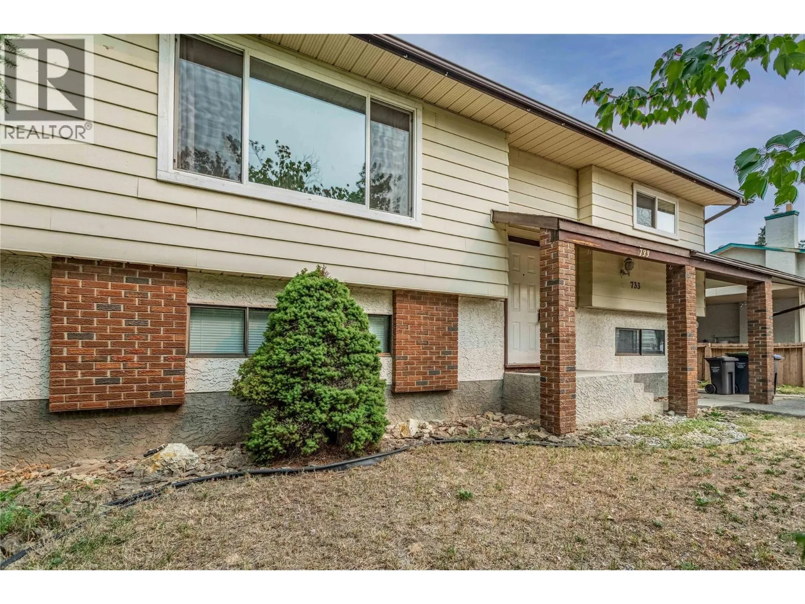 733 Josselyn Court