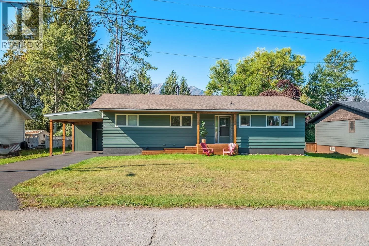 31 ELKVIEW Drive