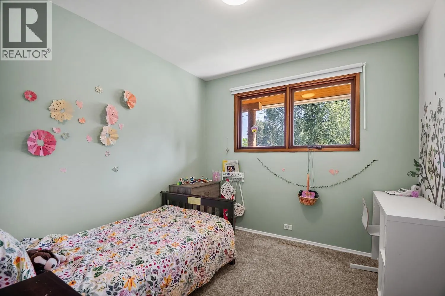 31 ELKVIEW Drive