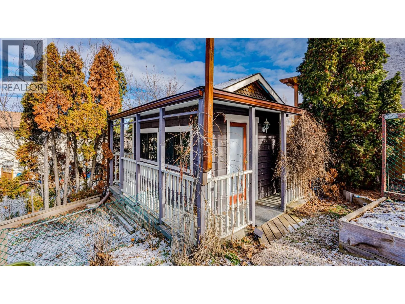 4008 Pleasant Valley Road