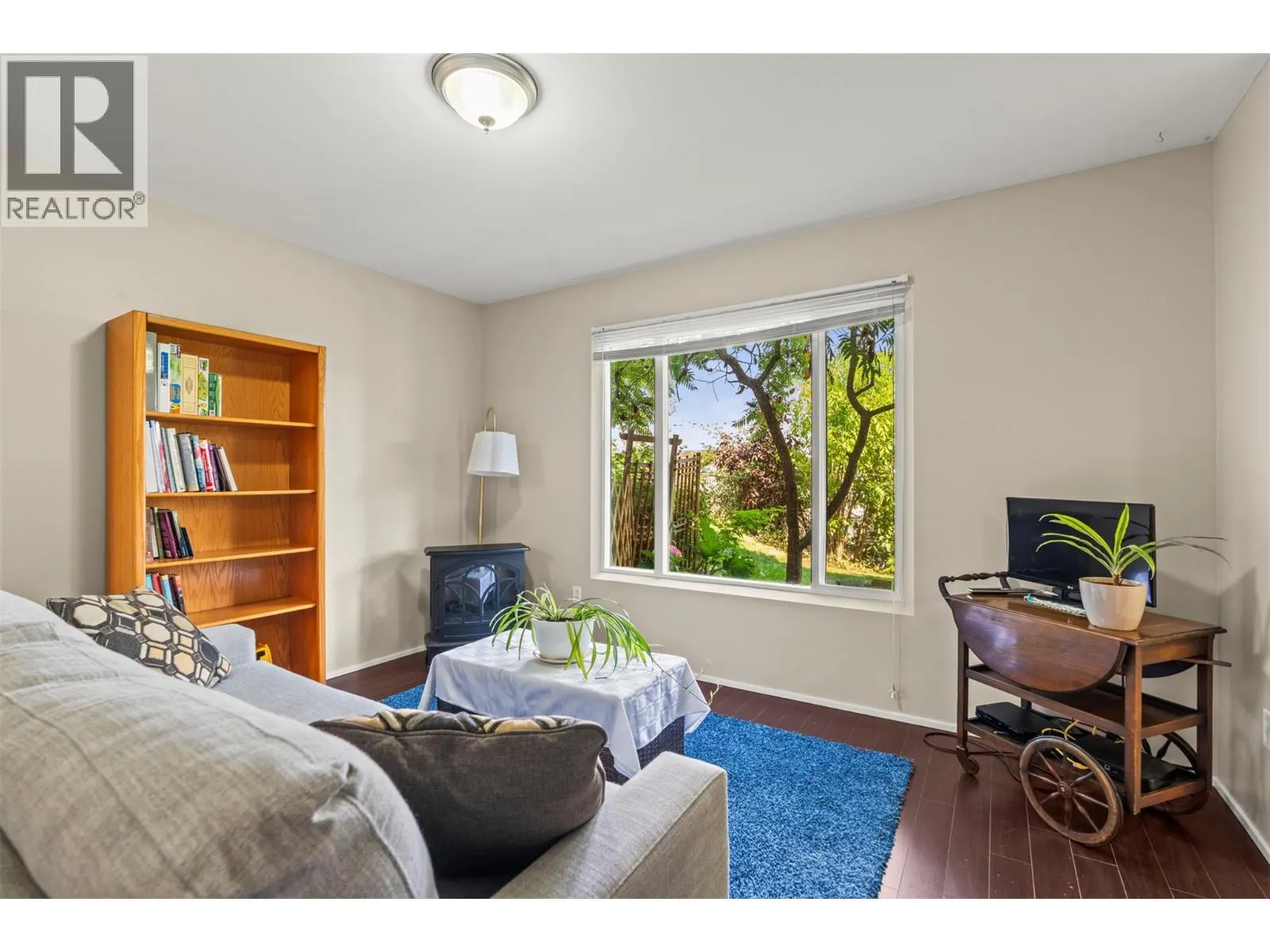 3901 35 Avenue Unit# 2