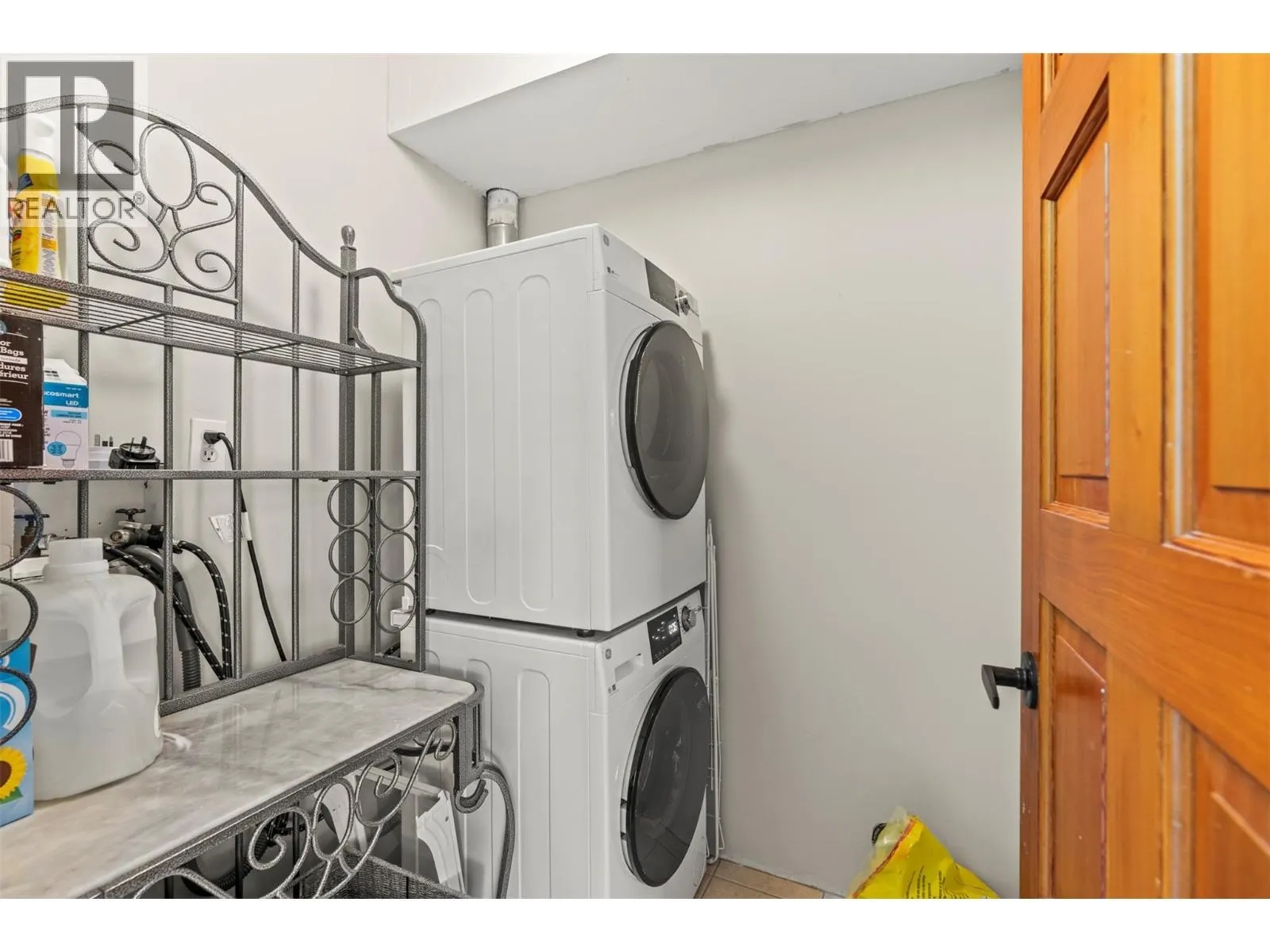 3901 35 Avenue Unit# 2