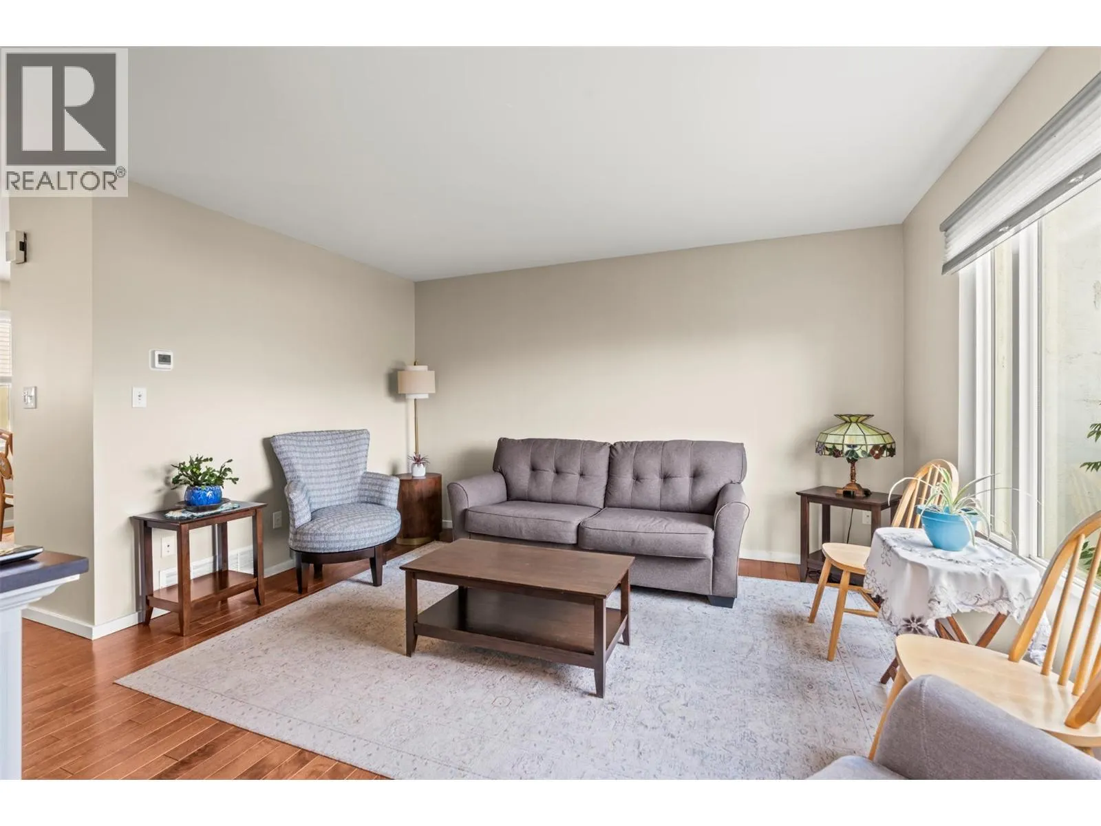 3901 35 Avenue Unit# 2