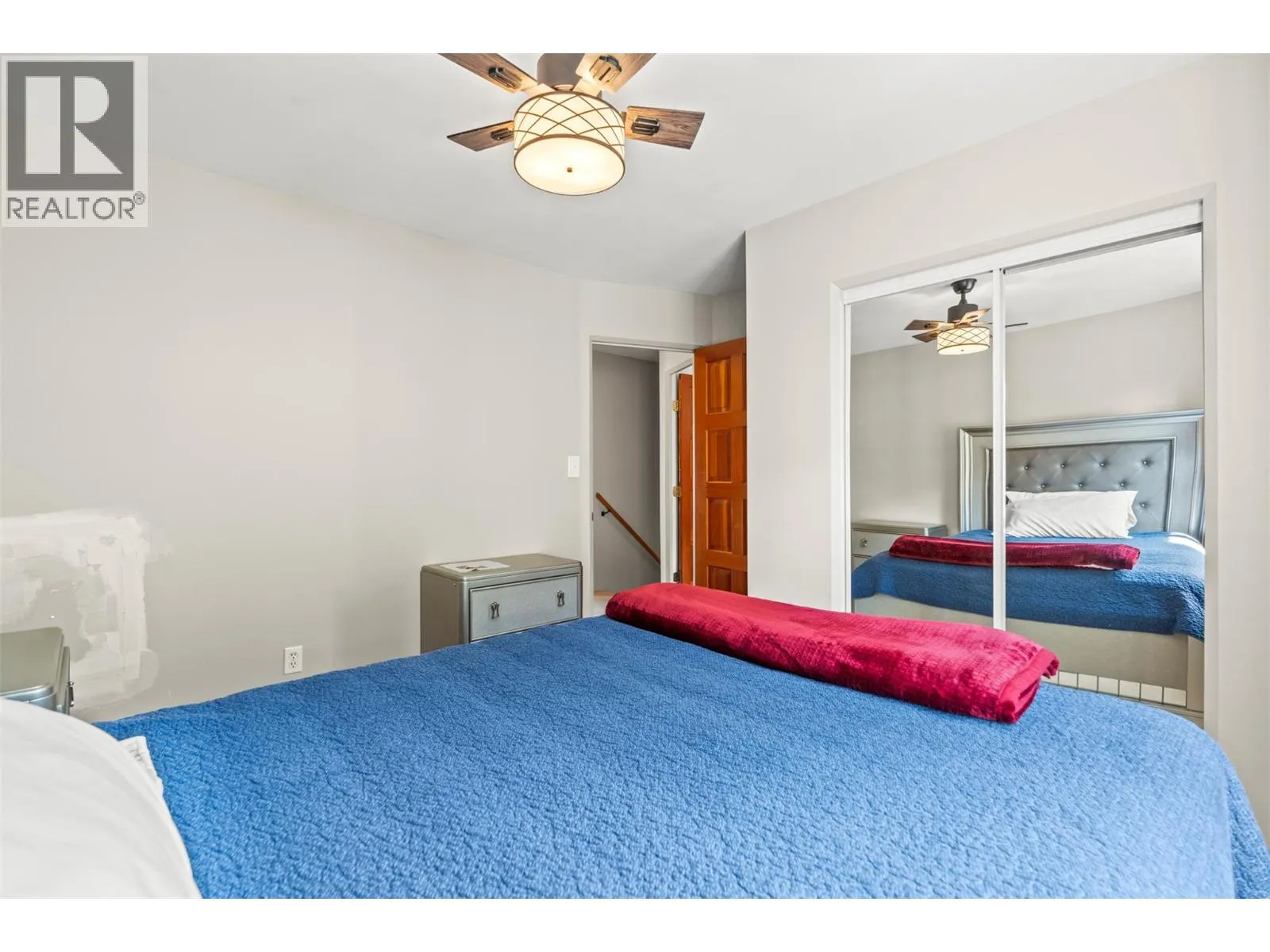 3901 35 Avenue Unit# 2