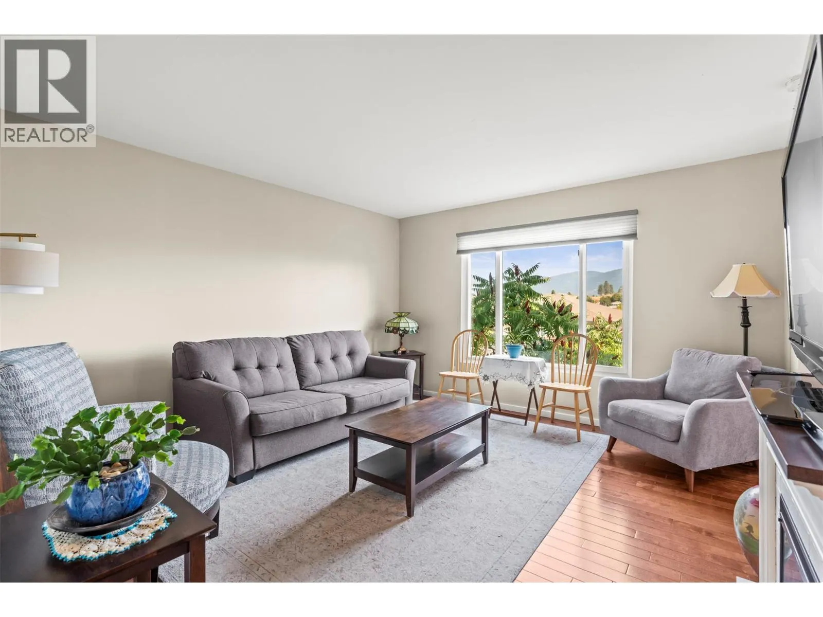 3901 35 Avenue Unit# 2