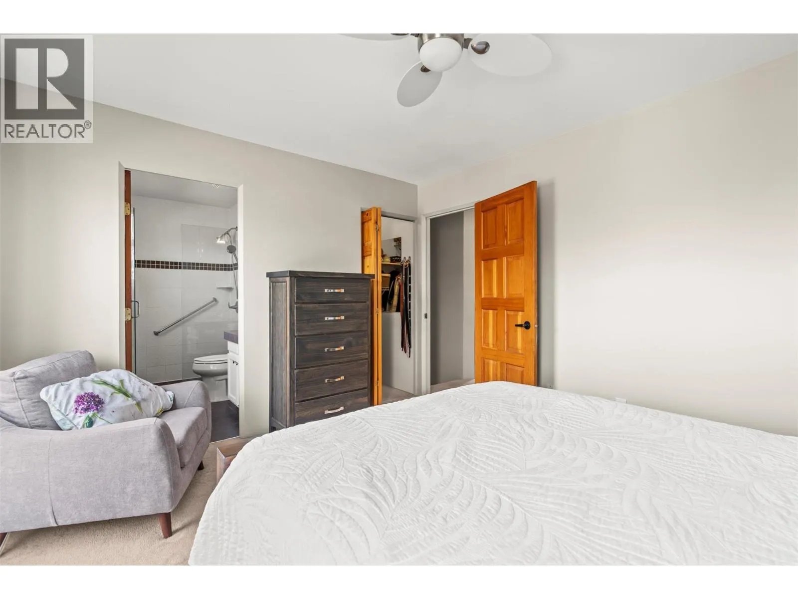 3901 35 Avenue Unit# 2