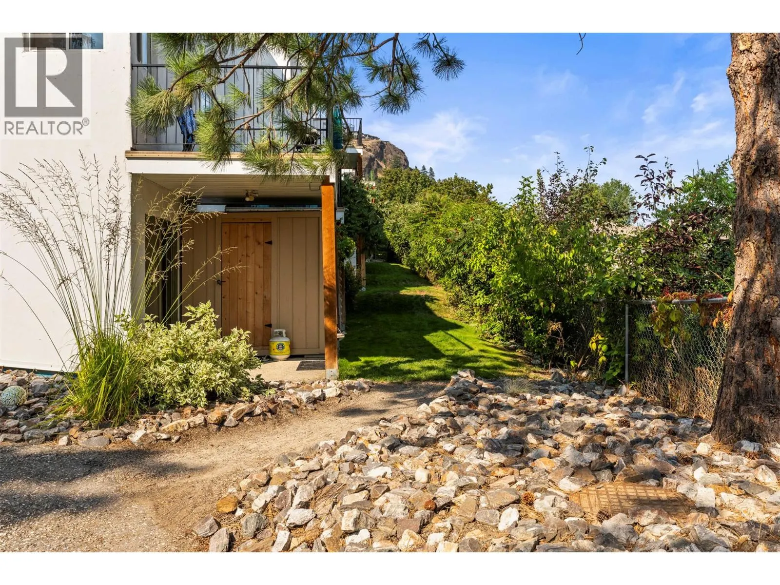 3901 35 Avenue Unit# 2
