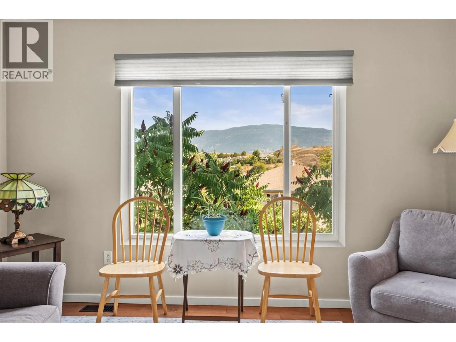3901 35 Avenue Unit# 2