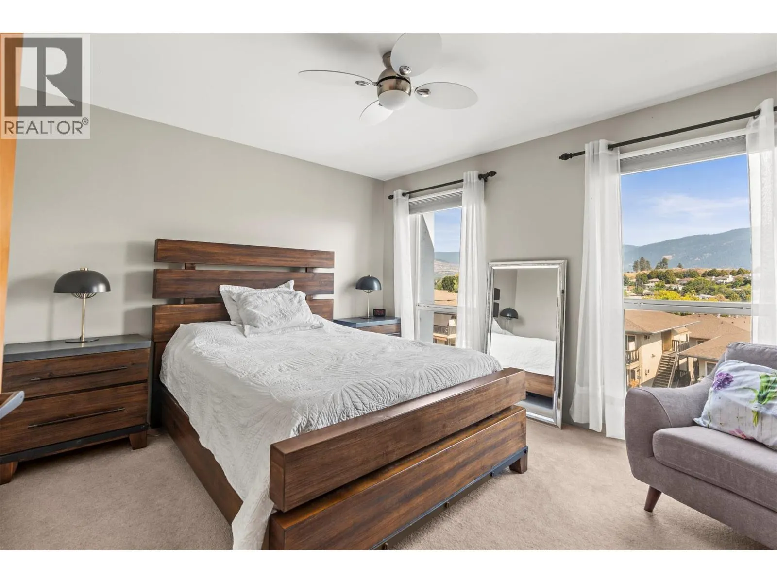 3901 35 Avenue Unit# 2