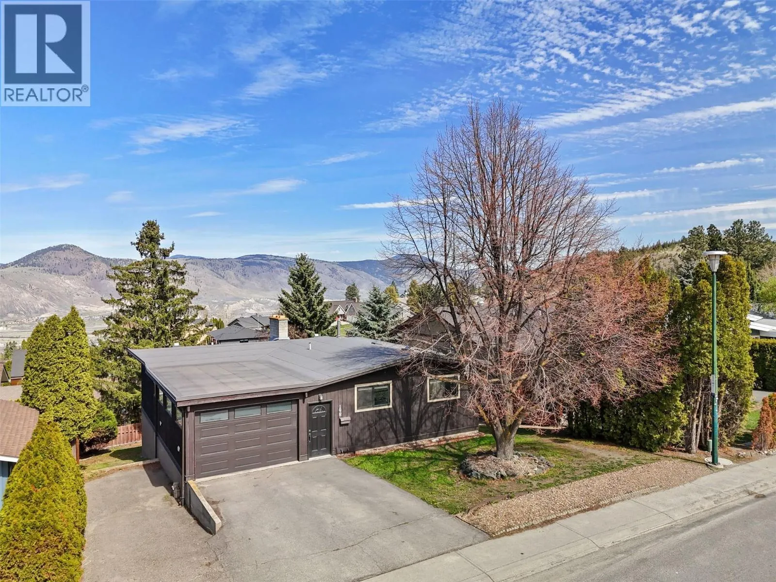 198 ROBSON Drive