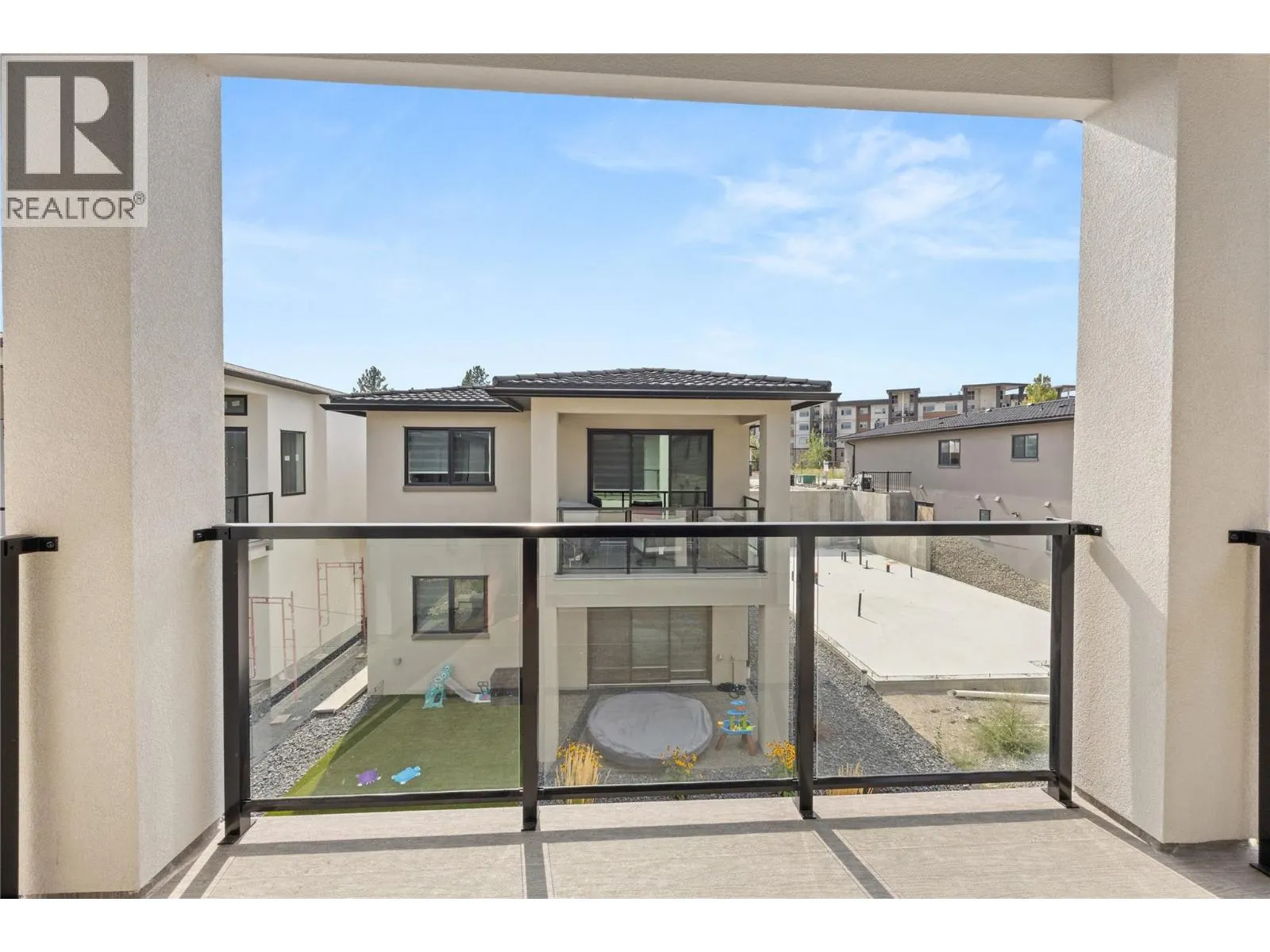 1789 Viewpoint Drive