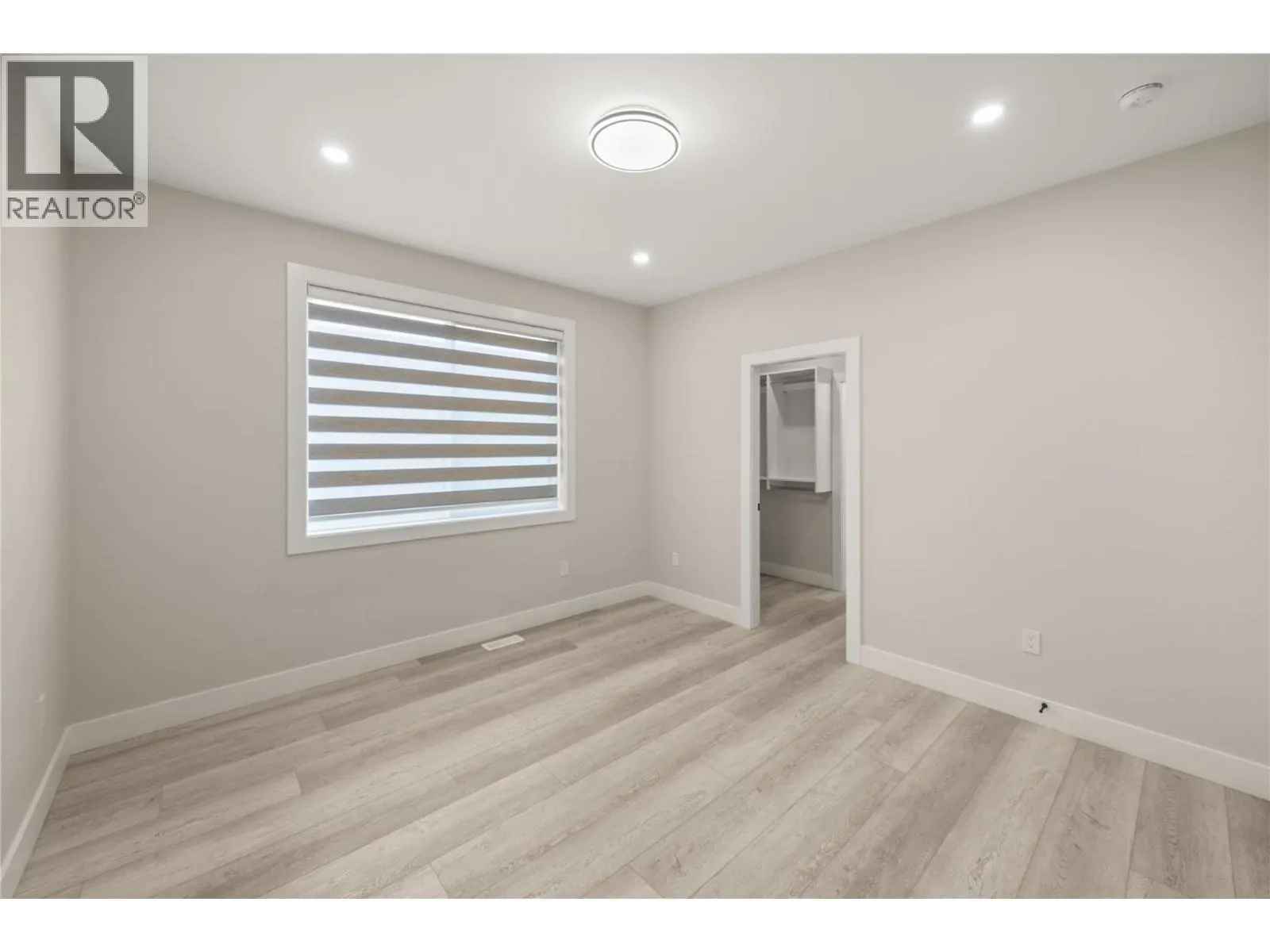1789 Viewpoint Drive
