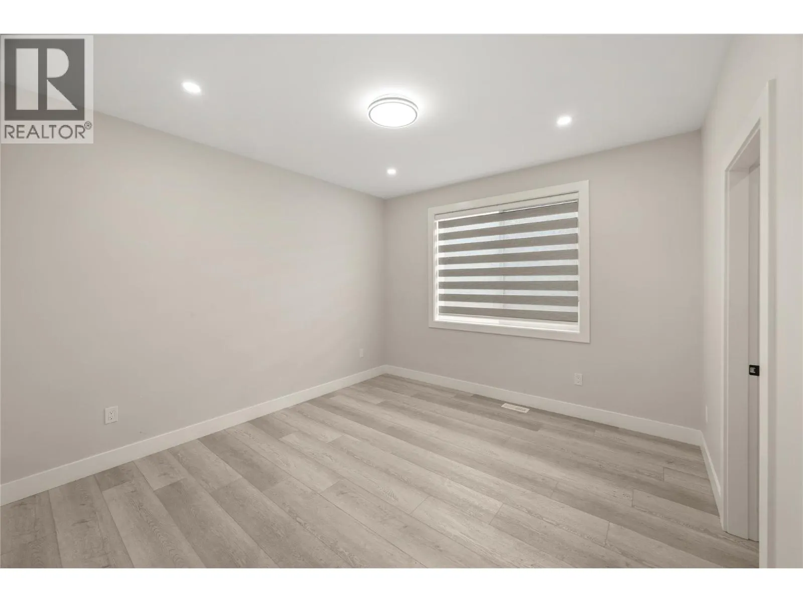 1789 Viewpoint Drive
