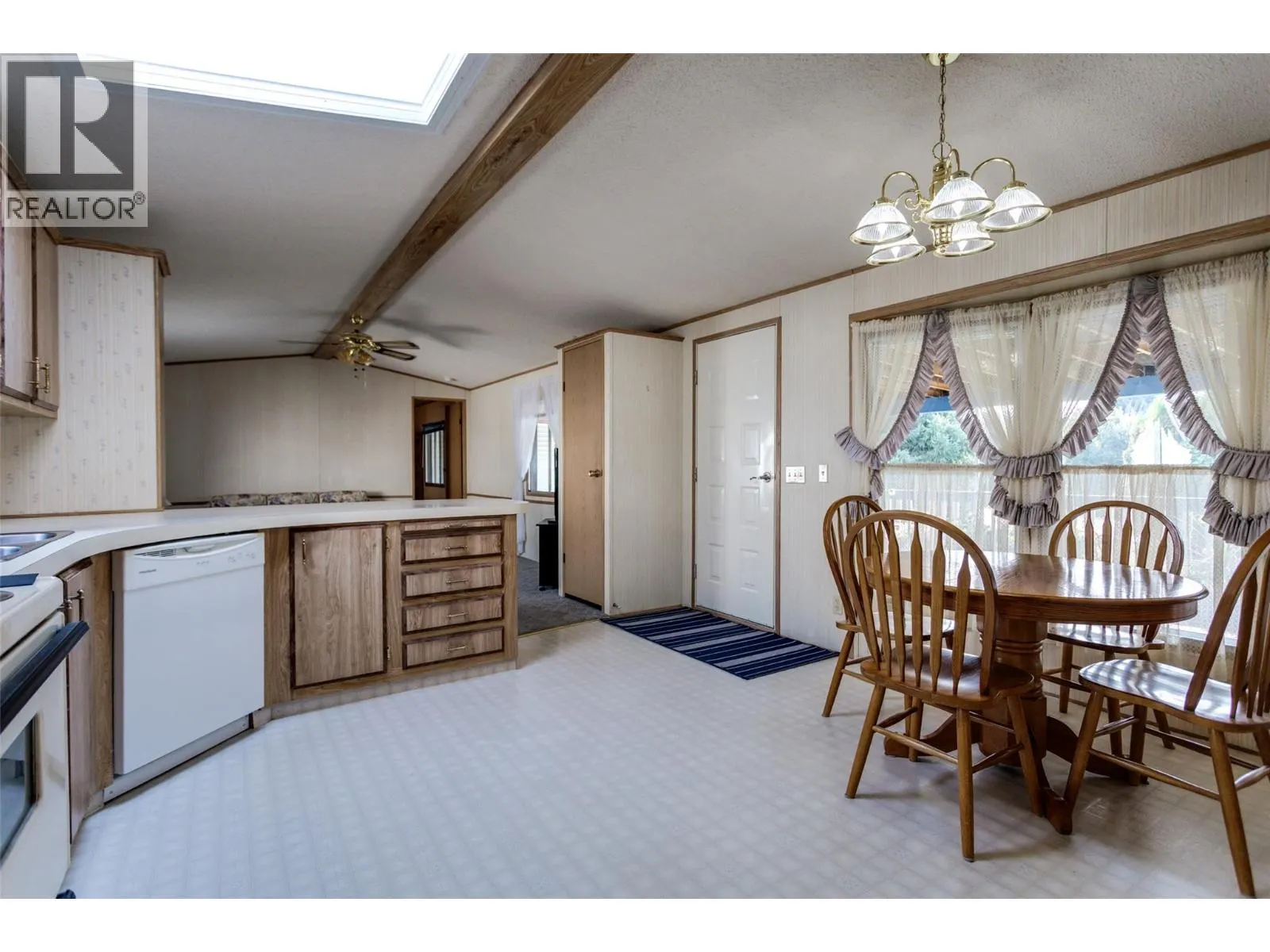 720 Commonwealth Road Unit# 140