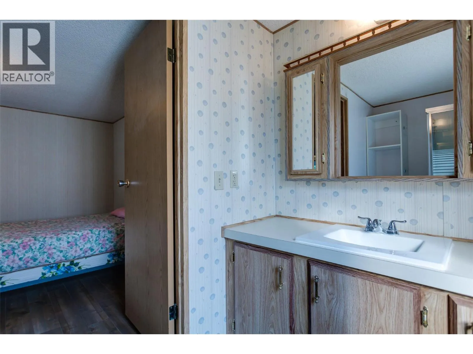 720 Commonwealth Road Unit# 140