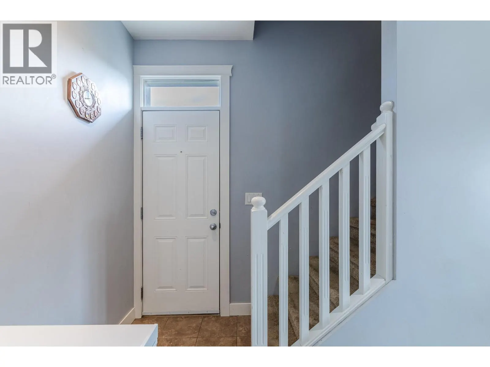 454 Westminster Avenue W Unit# 102