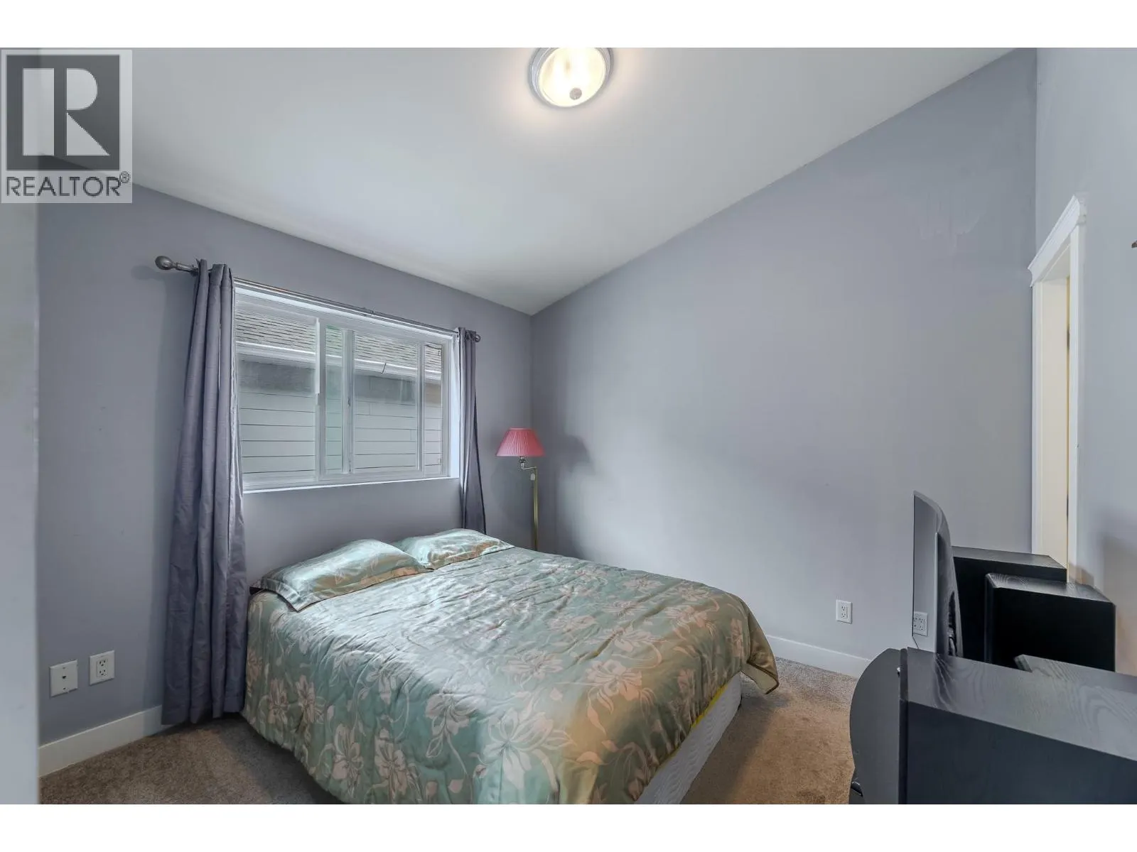 454 Westminster Avenue W Unit# 102