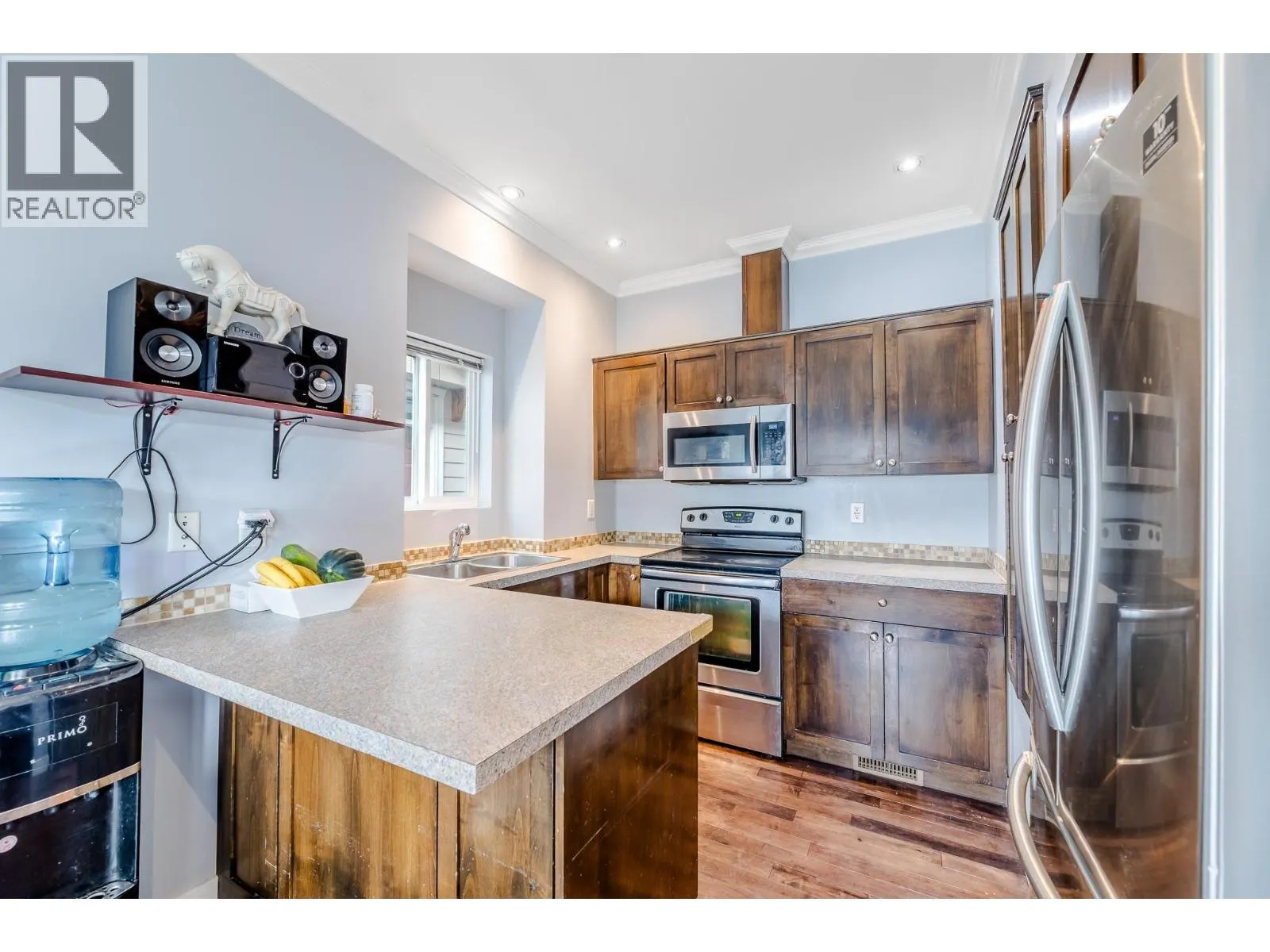454 Westminster Avenue W Unit# 102
