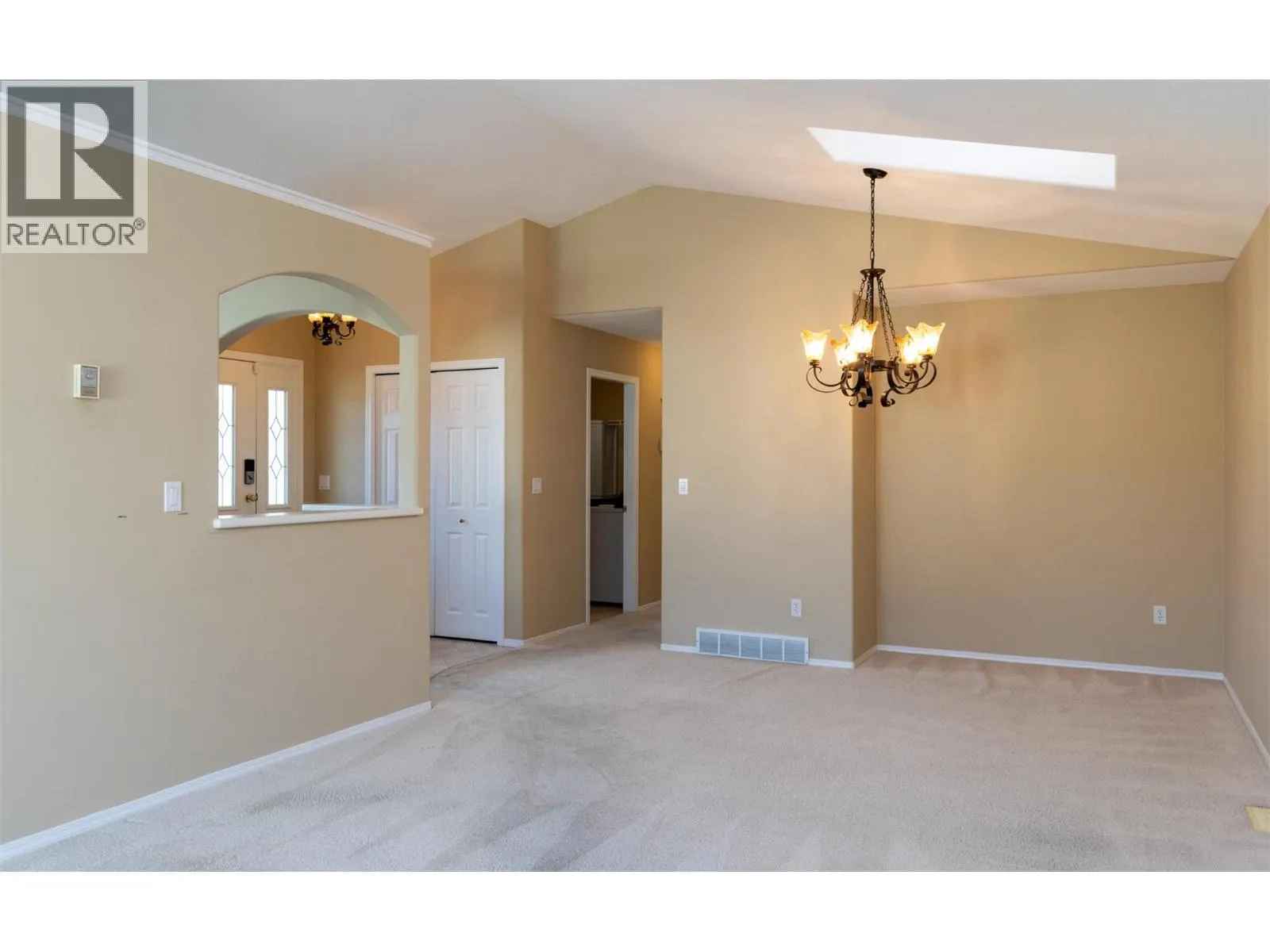 350 Hudson Street NW Unit# 7