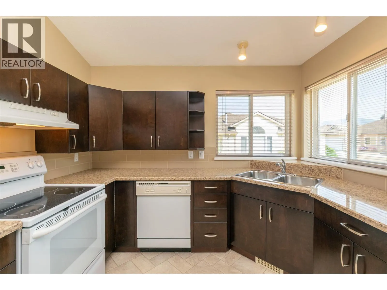 350 Hudson Street NW Unit# 7