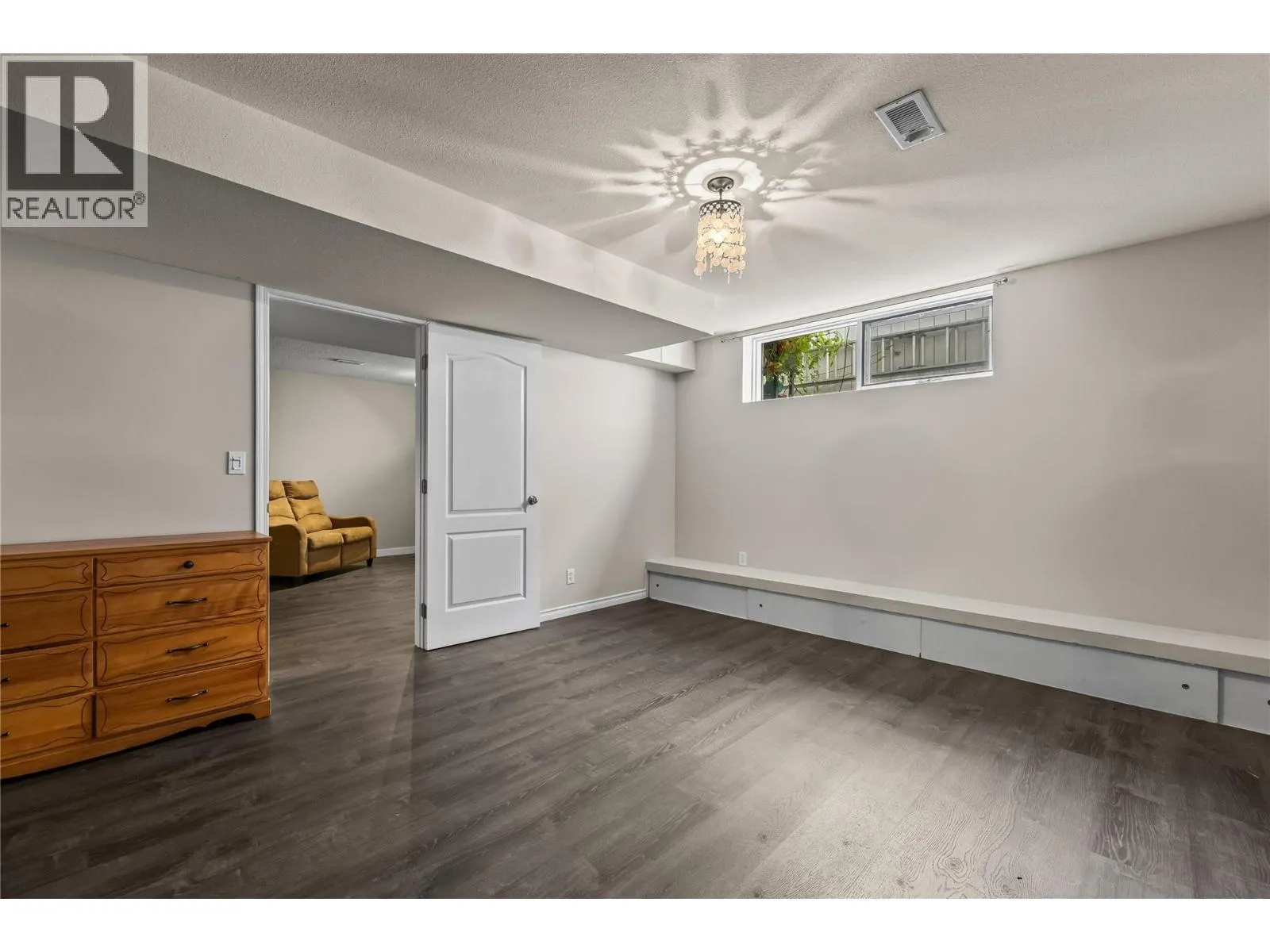 2395 Shannon Ridge Drive