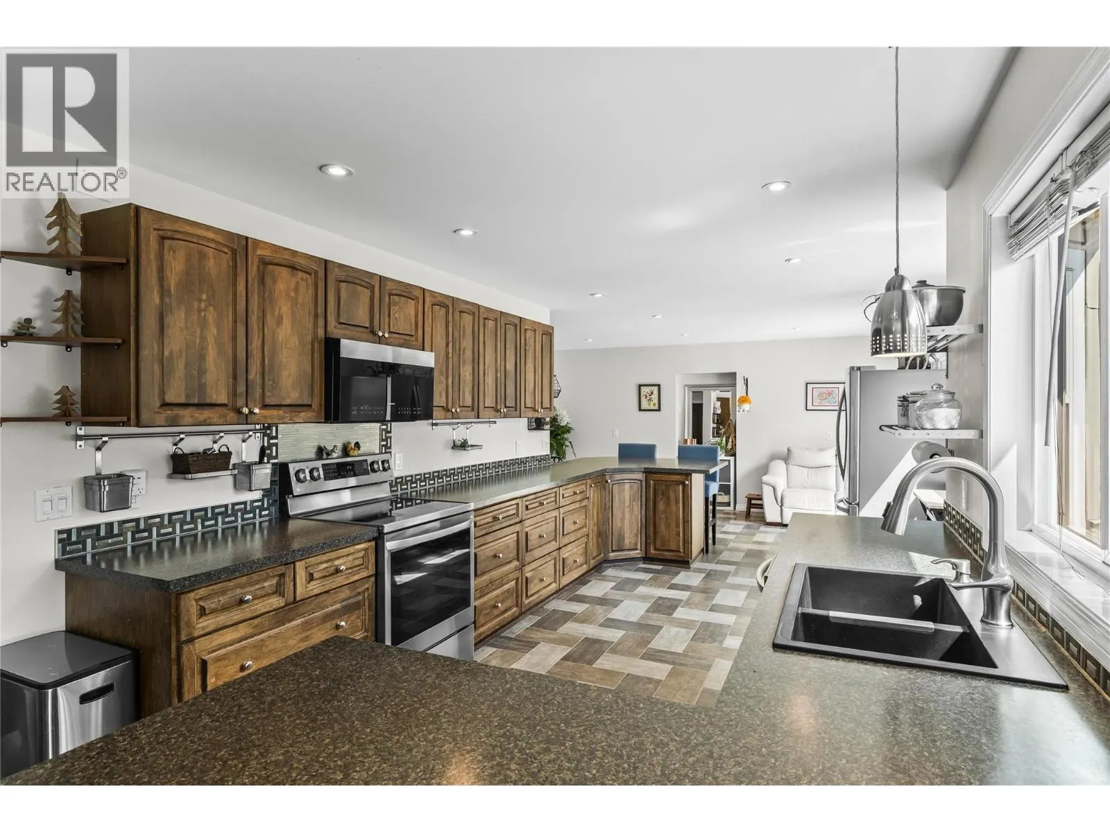 2395 Shannon Ridge Drive