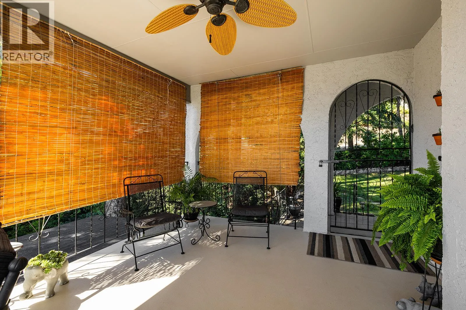 1459 Scott Crescent