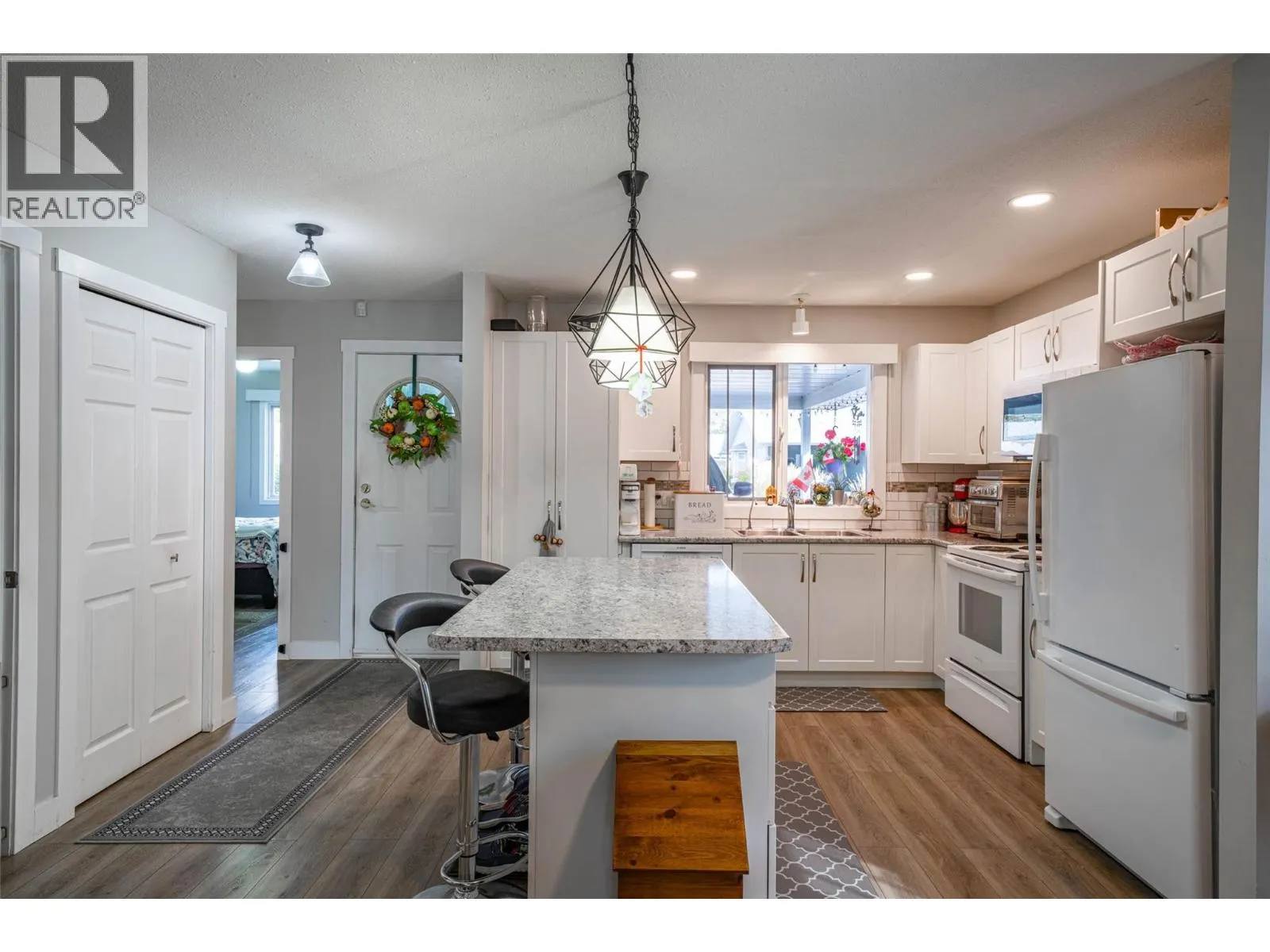 3900 27 Avenue Unit# 25