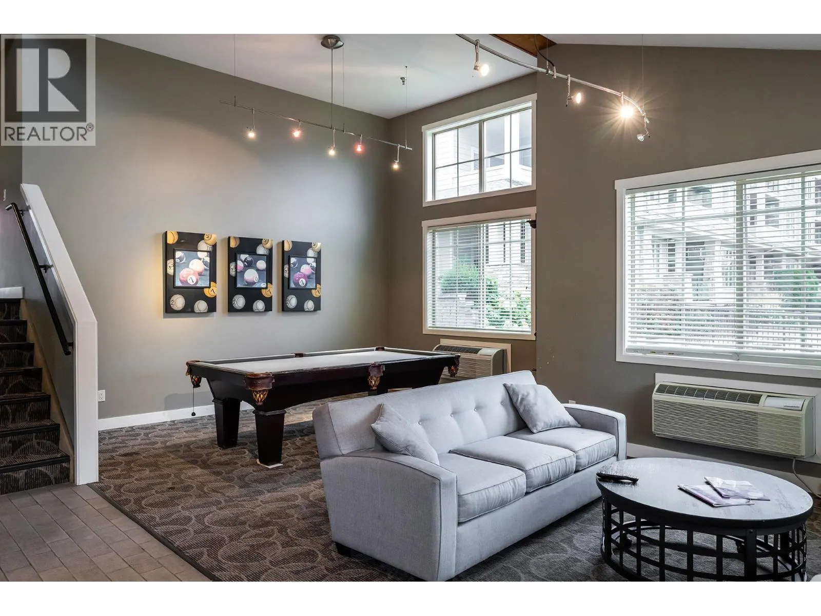 3731 Casorso Road Unit# 101