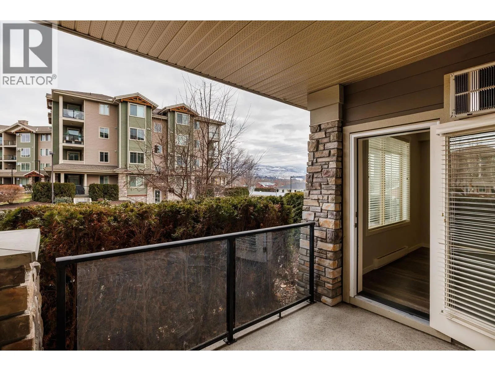 3731 Casorso Road Unit# 101